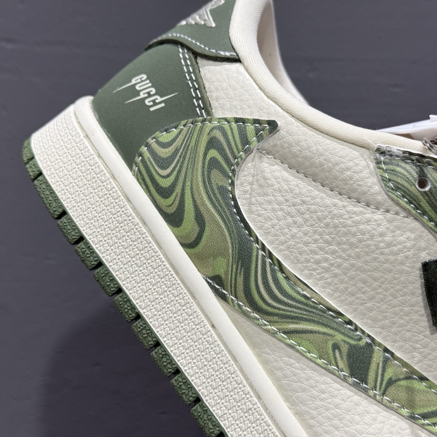 Travis Scott x Fragment Design x Air Jordan 1 Low SP AJ1 乔1古驰联名 波纹米绿 低帮文化休闲板鞋 XS2024-004
