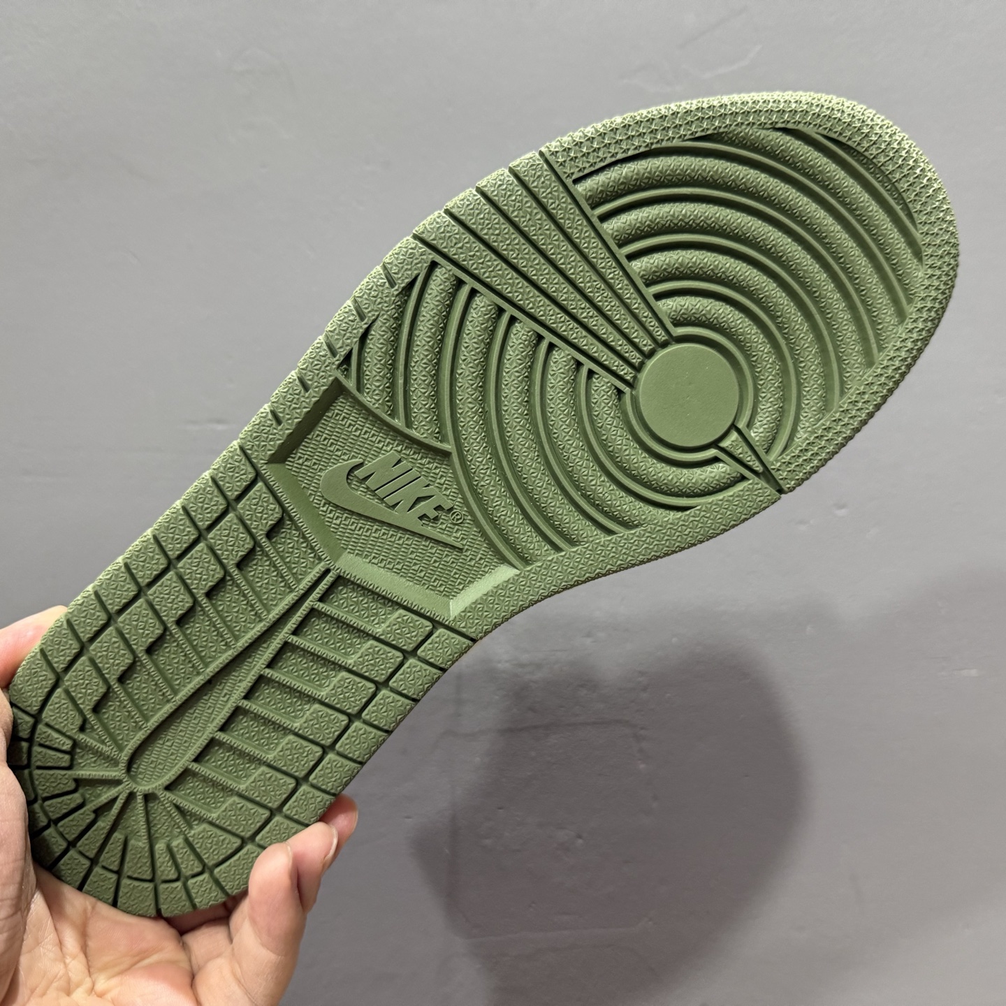 Travis Scott x Fragment Design x Air Jordan 1 Low SP AJ1 乔1古驰联名 波纹米绿 低帮文化休闲板鞋 XS2024-004
