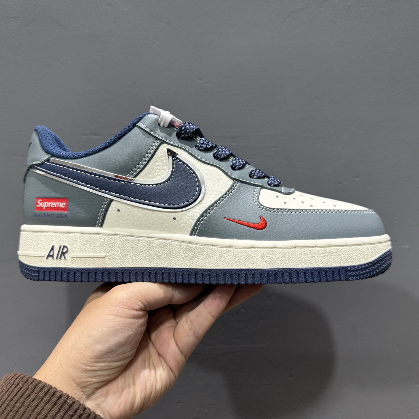 Nk Air Force 1’07 Low Supreme联名 灰蓝小红勾 空军一号低帮休闲板鞋 XZ6188-382