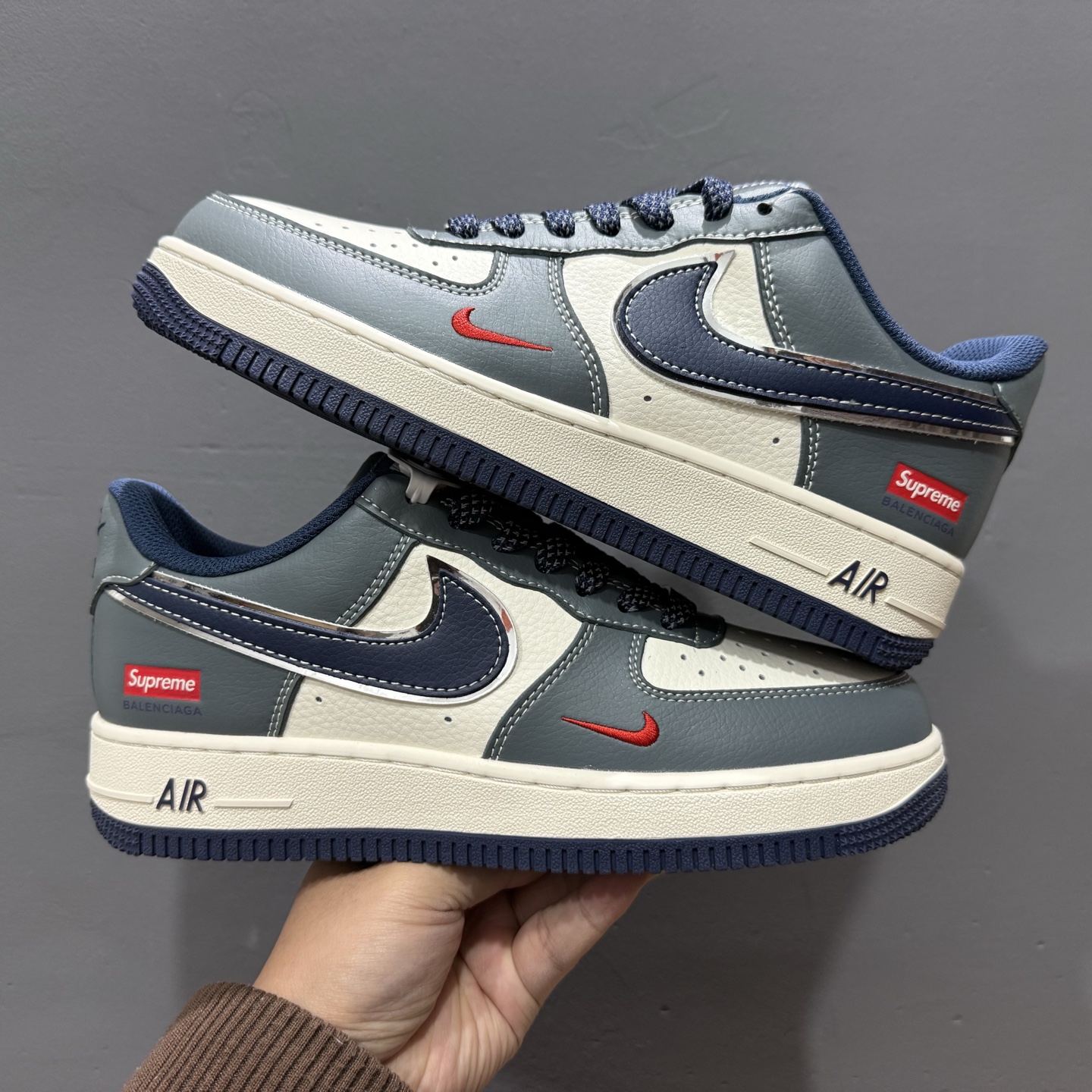 Nk Air Force 1'07 Low Supreme联名 灰蓝小红勾 空军一号低帮休闲板鞋 XZ6188-382