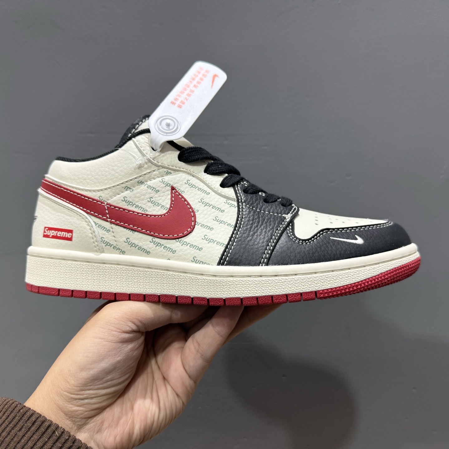 Nike Jordan Air Jordan 1 Supreme联名 XX2425-025
