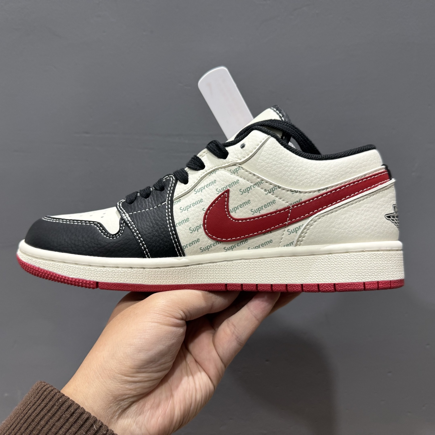 Nike Jordan Air Jordan 1 Supreme联名 XX2425-025