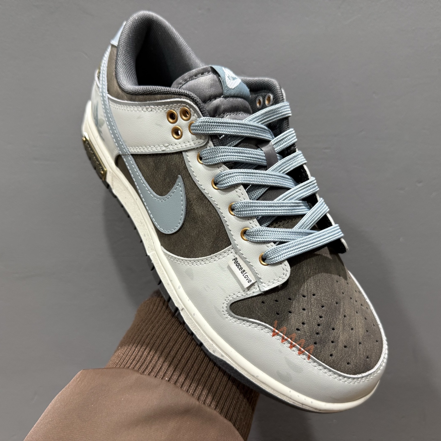Nike SB Dunk Low 和平鸽联名 GB1220-010