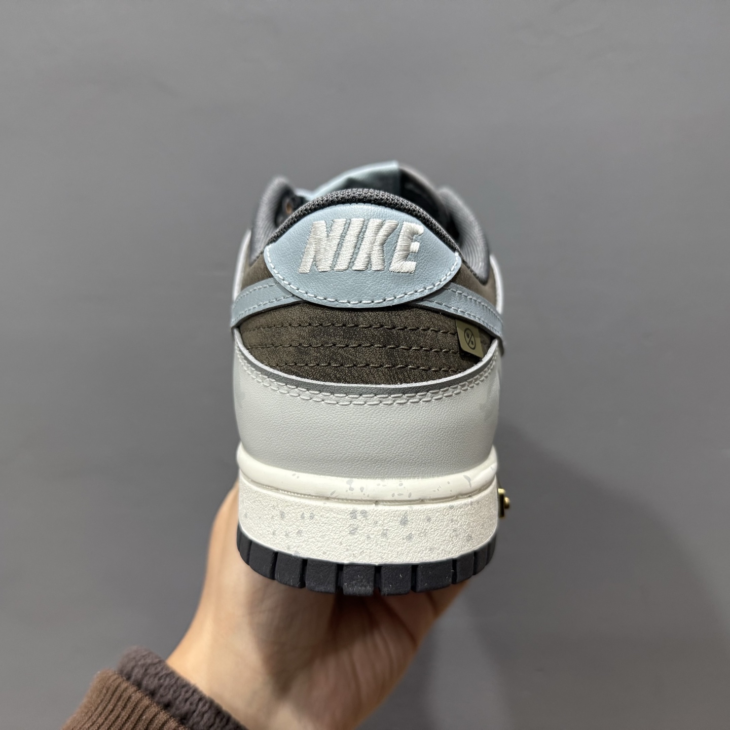 Nike SB Dunk Low 和平鸽联名 GB1220-010