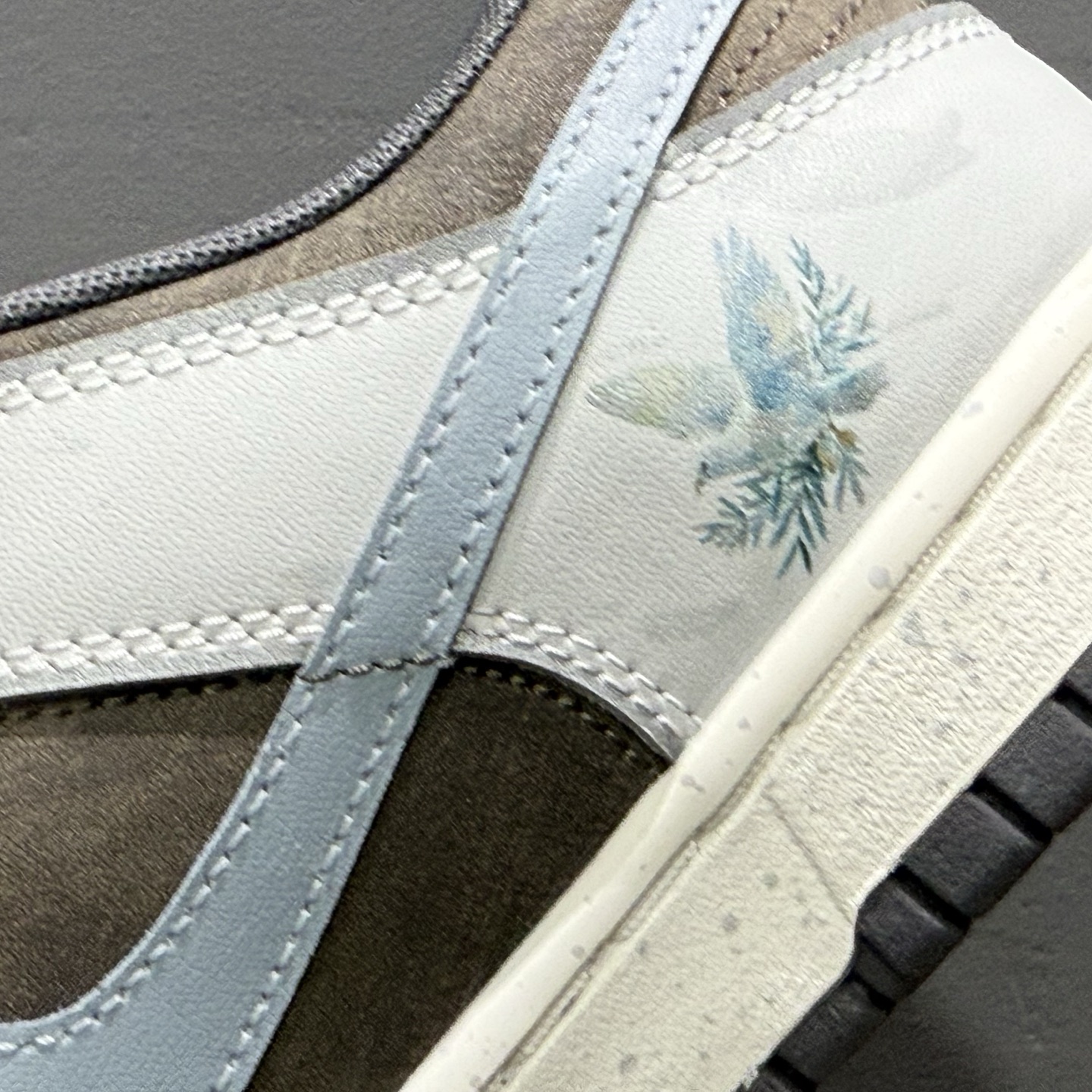 Nike SB Dunk Low 和平鸽联名 GB1220-010