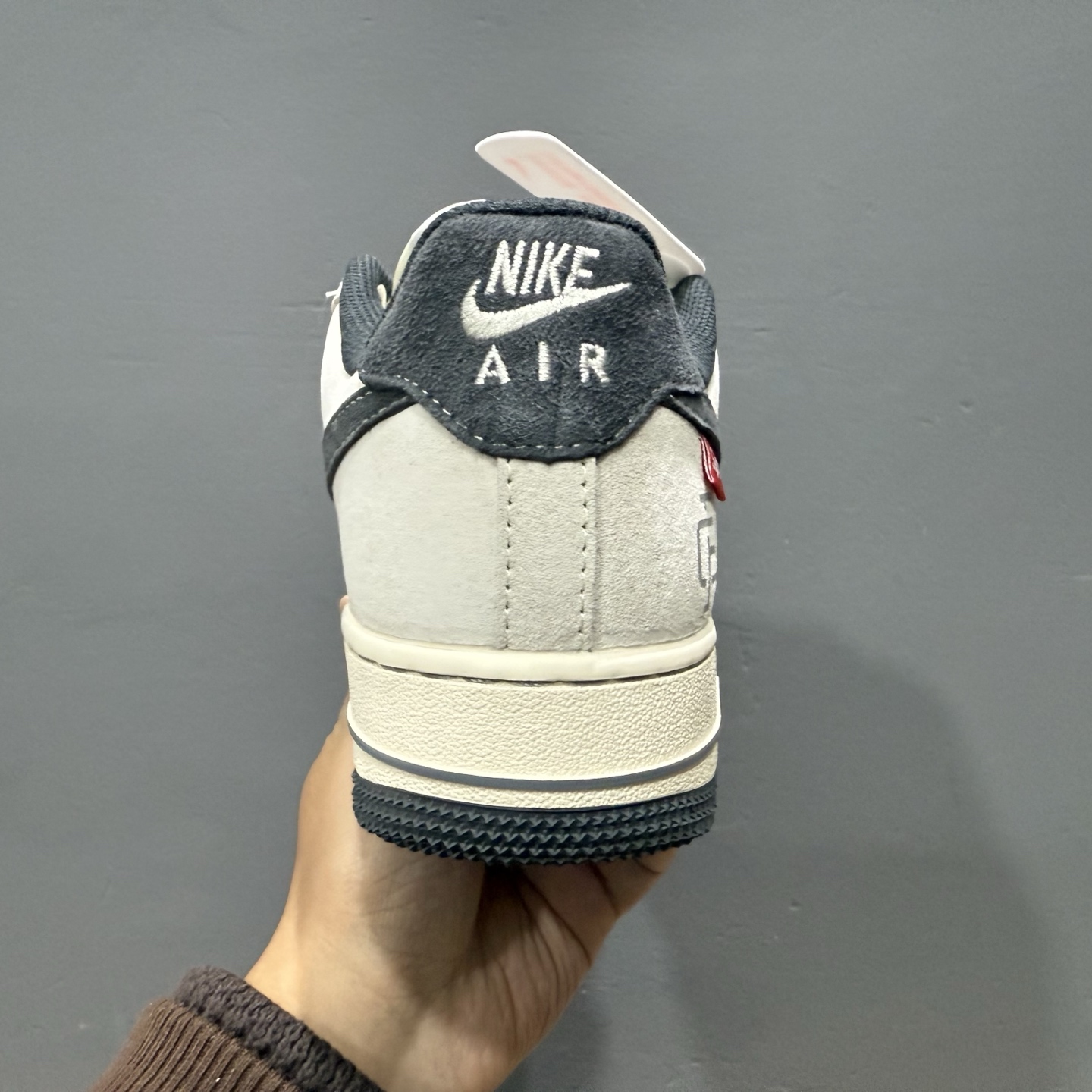 Nk Air Force 1'07 Low 冠军联名 双拼灰勾三小勾 空军一号低帮休闲板鞋 SJ6698-022