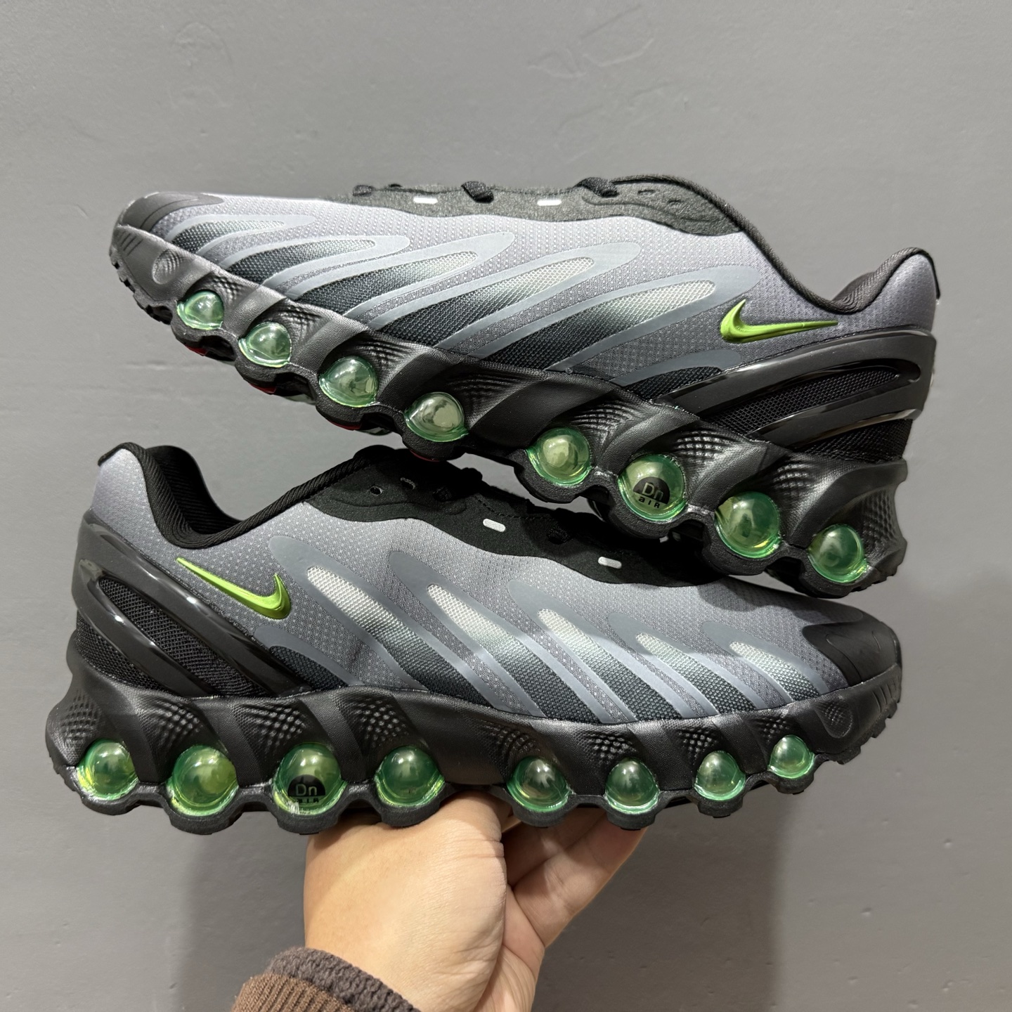Nike Air Max DN8 全掌科技气垫 缓震运动跑鞋 FQ7860-017