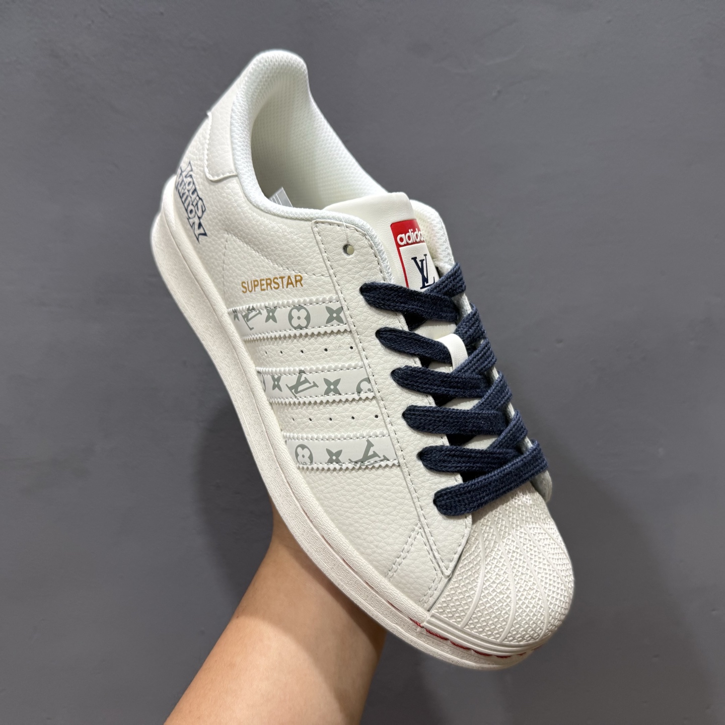 AD Originals Superstar 经典复古贝壳头板鞋 JI0124