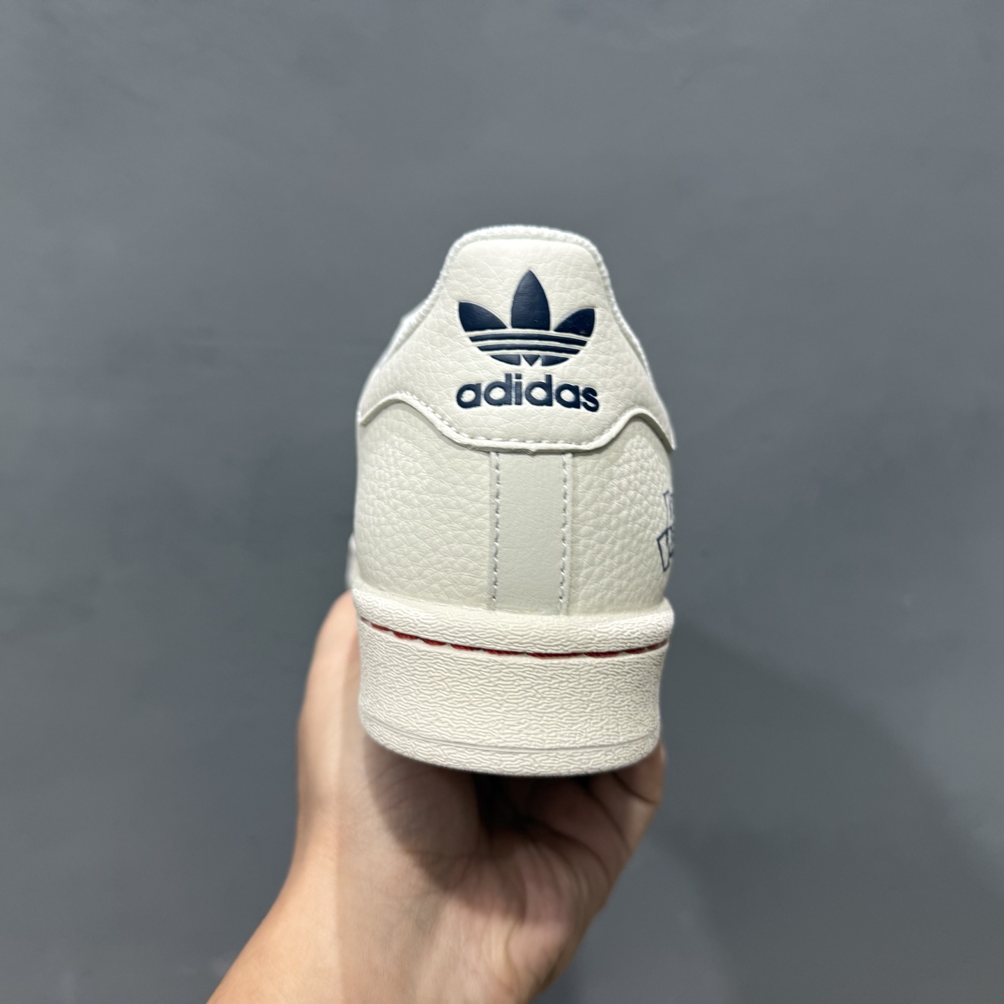 AD Originals Superstar 经典复古贝壳头板鞋 JI0124