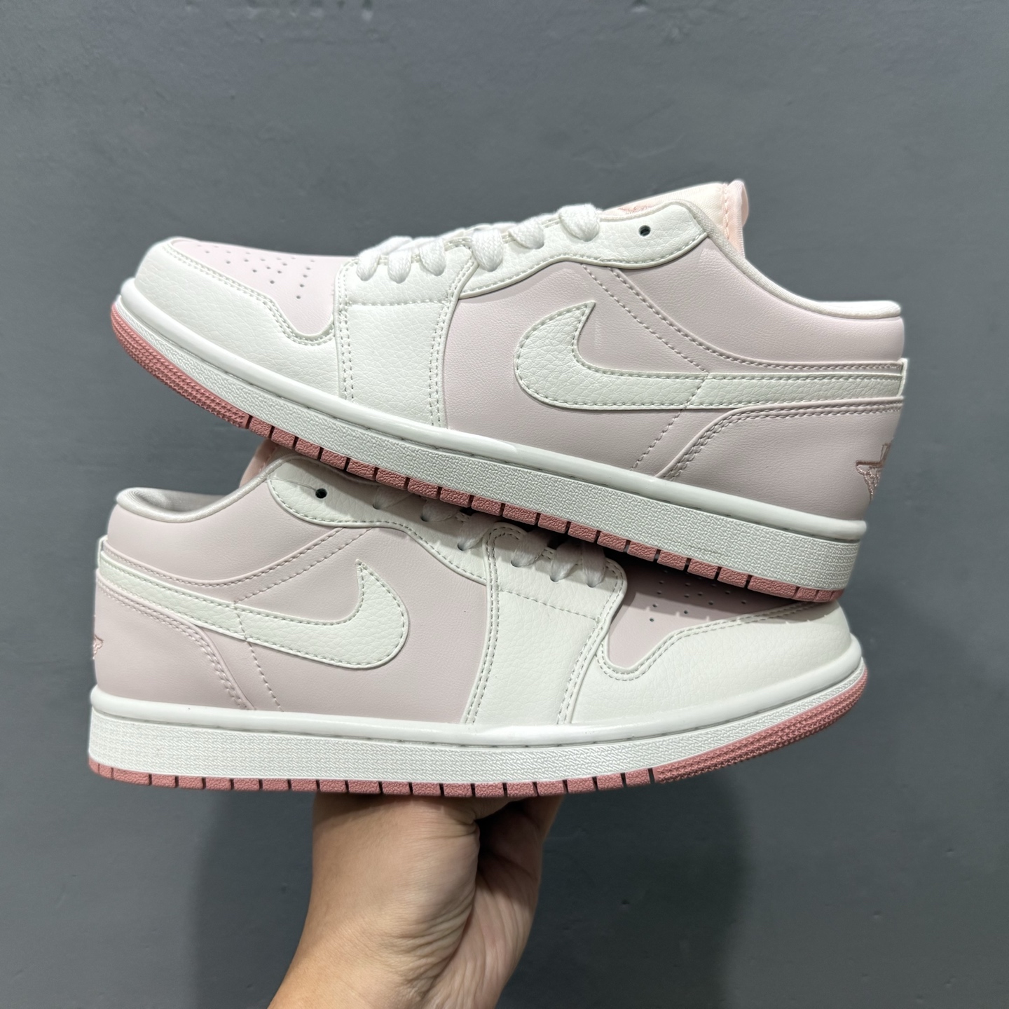 Air Jordan 1 Low SE 白粉 IH0823-611
