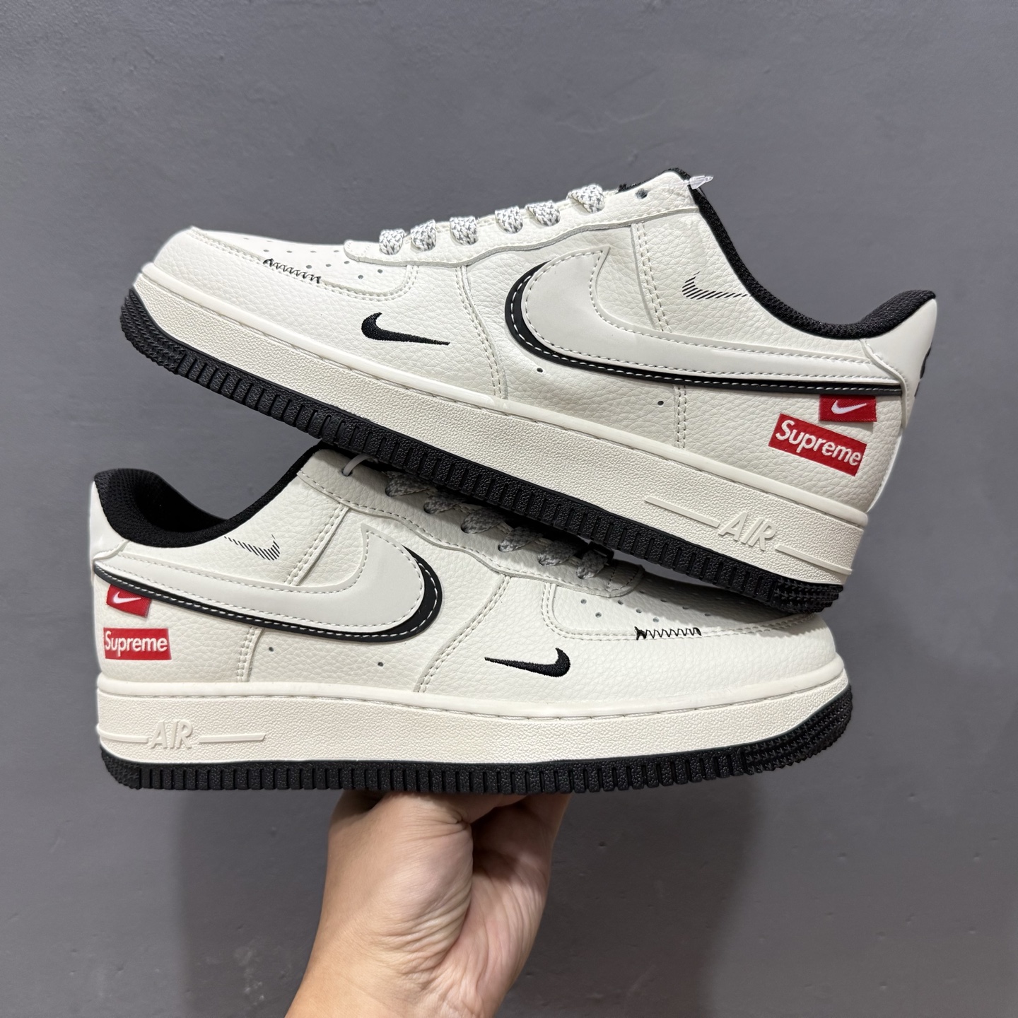 Nike Air Force 1'07 Low Supreme联名 白黑双勾 空军一号低帮休闲板鞋 XS1958-545
