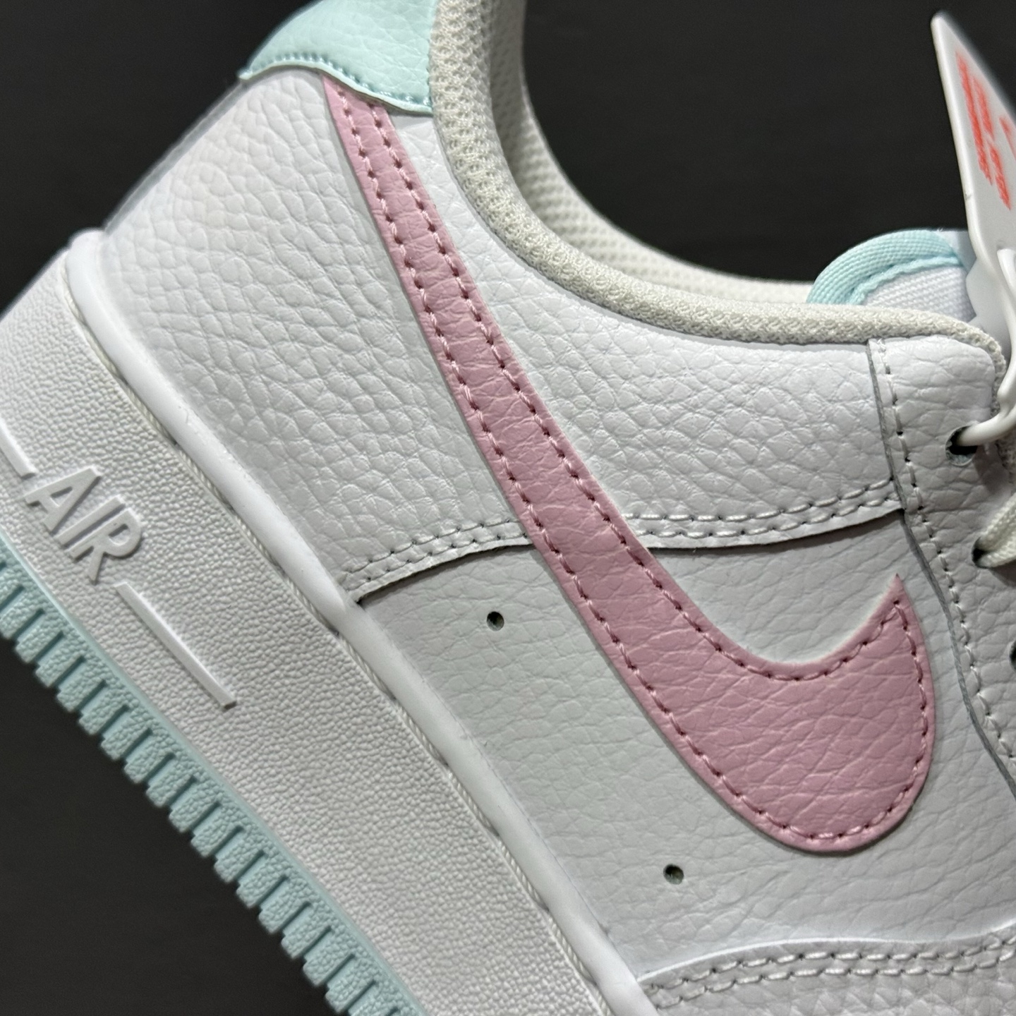 Nike AIR FORCE 1'07 白粉色 IH0640-161