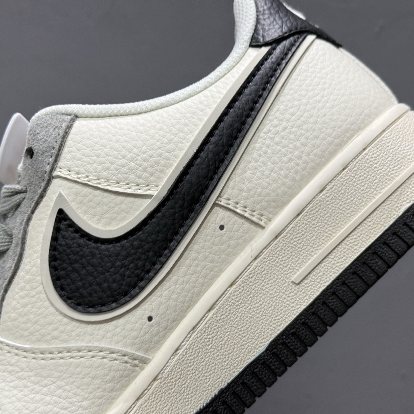 Nike Air Force 1'07 Low 北面联名 米黑小勾 空军一号低帮休闲板鞋 XZ6188-190