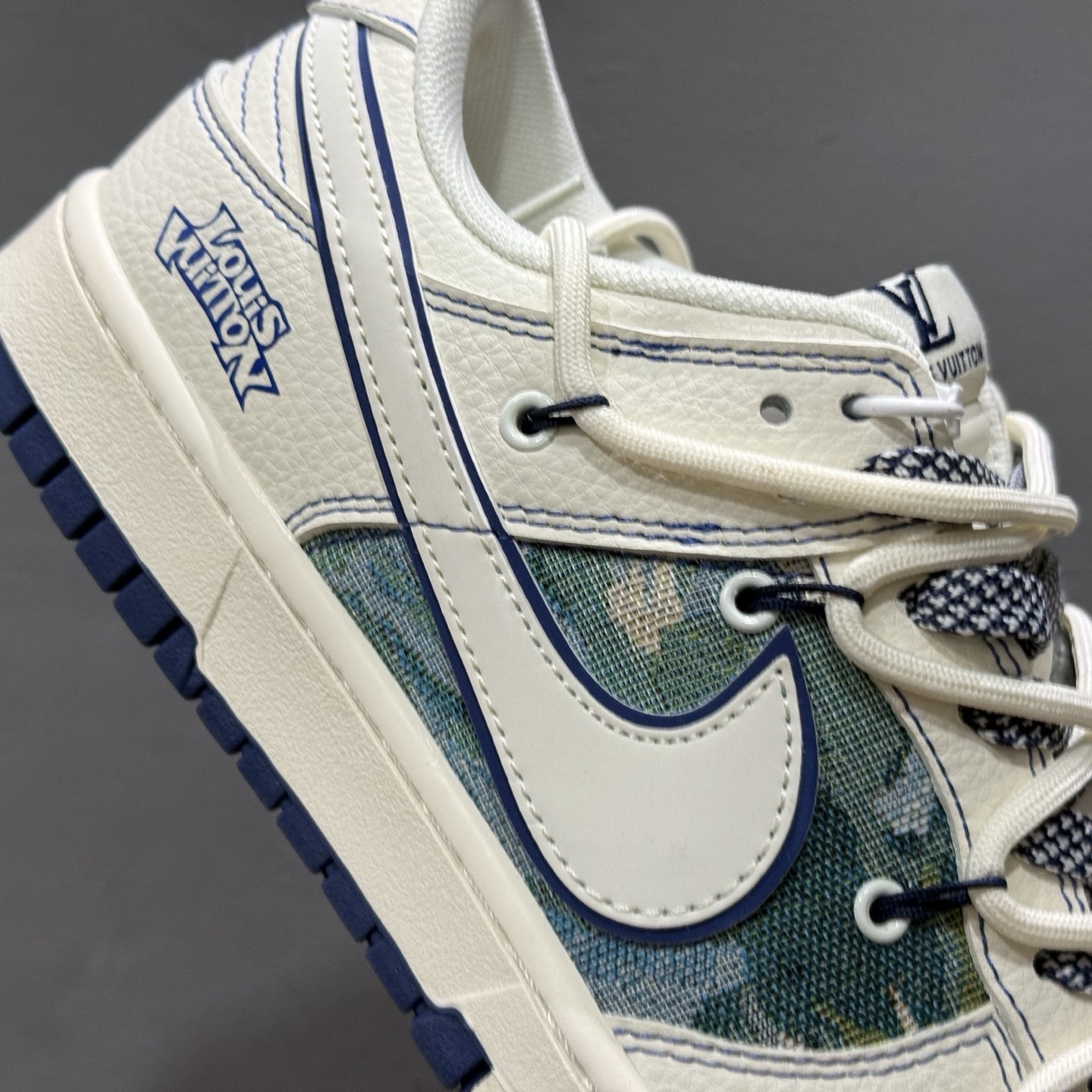 Nike SB Dunk Low LV系列 绑带 油画白勾 低帮休闲板鞋 DM6868-077