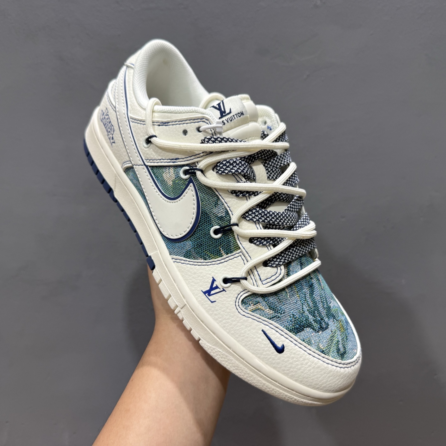 Nike SB Dunk Low LV系列 绑带 油画白勾 低帮休闲板鞋 DM6868-077