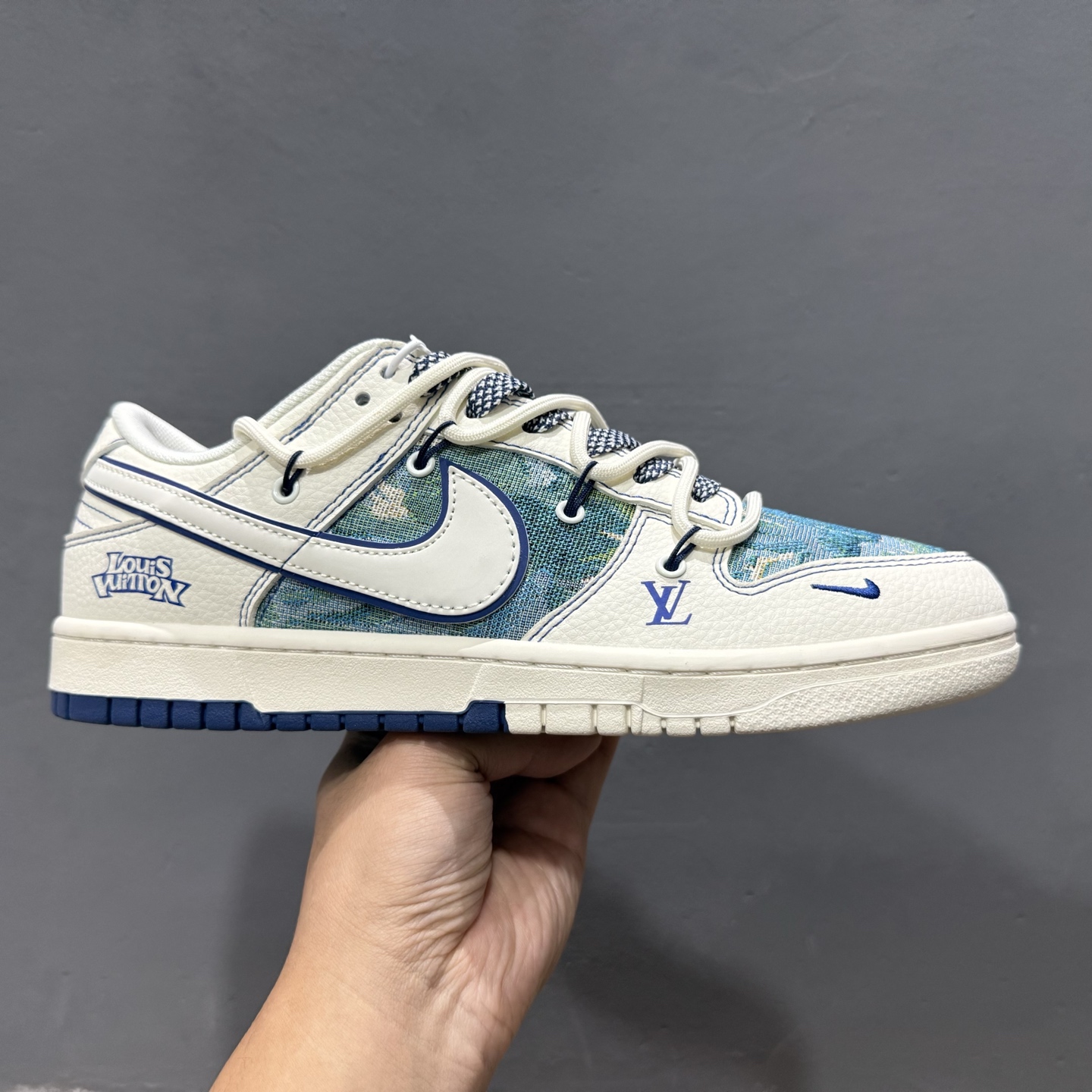 Nike SB Dunk Low LV系列 绑带 油画白勾 低帮休闲板鞋 DM6868-077