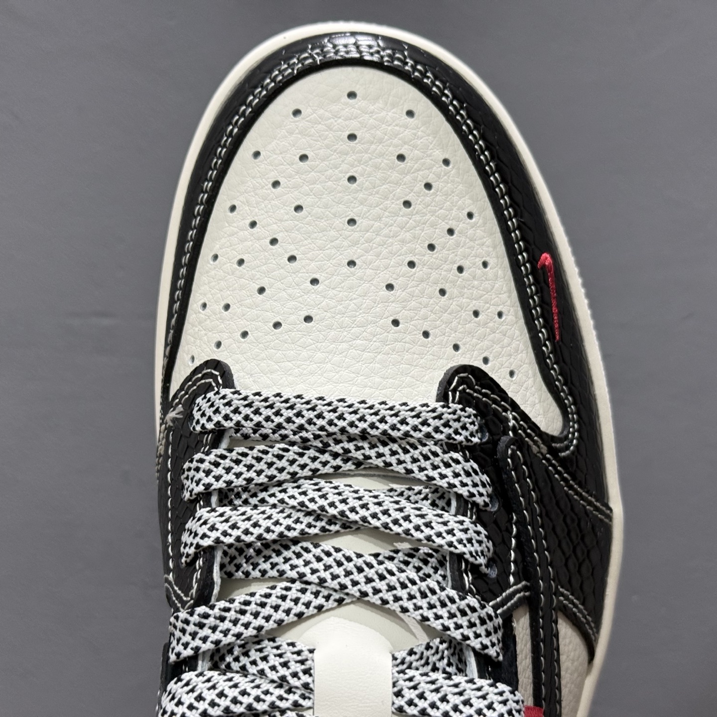 Nike SB Dunk Low Sup系列绑 芾猪八灰勾 周年高端定制 低帮休闲板鞋 YX5066-306