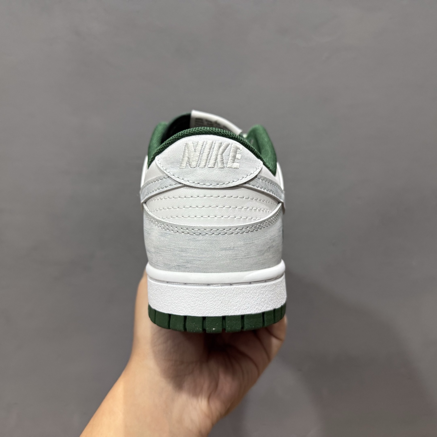 Nike SB Dunk Low 蛇年限定 碧蛇 低帮休闲板鞋 DD1391-101