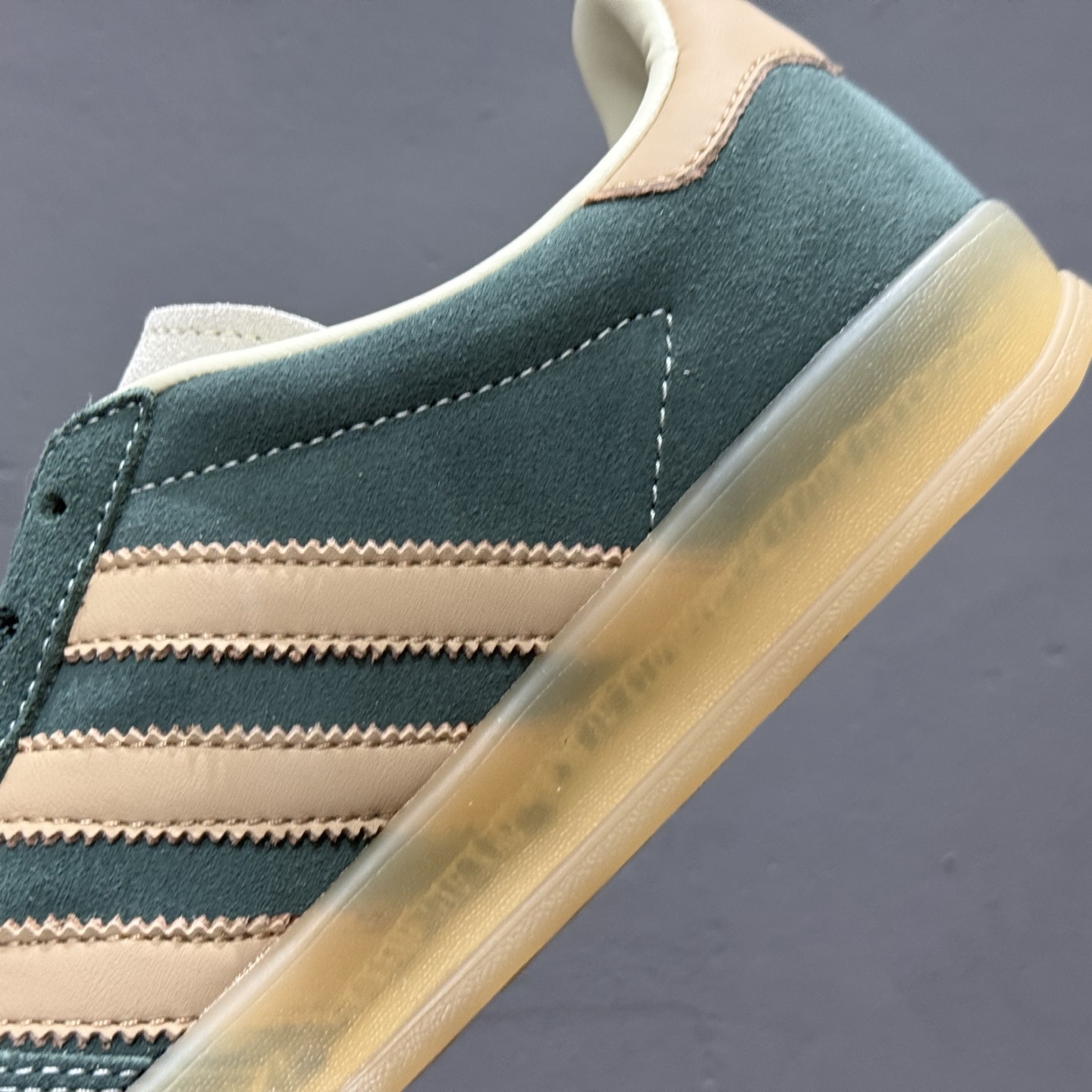 adidas originals Gazelle Indoor 棕绿 JH5402