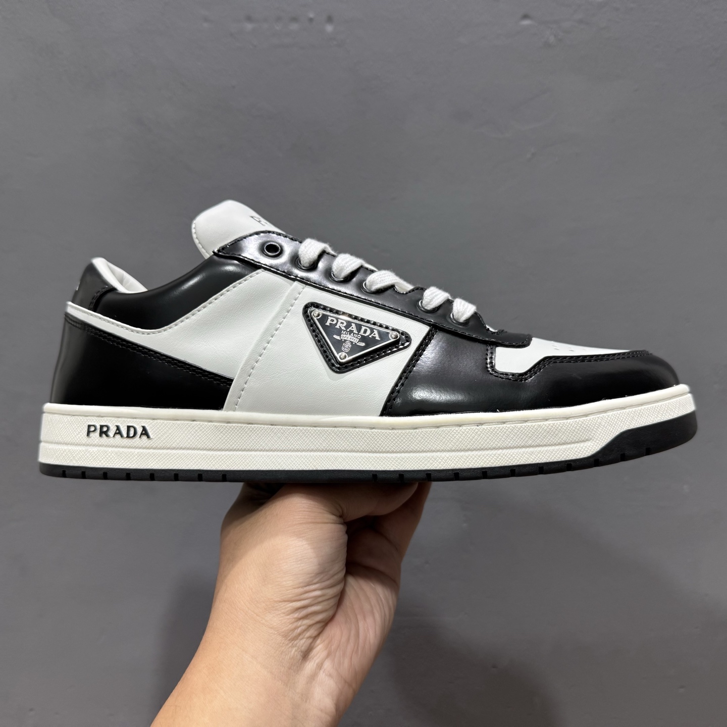 Prada/普拉达 厚底徽标系带运动休闲男鞋