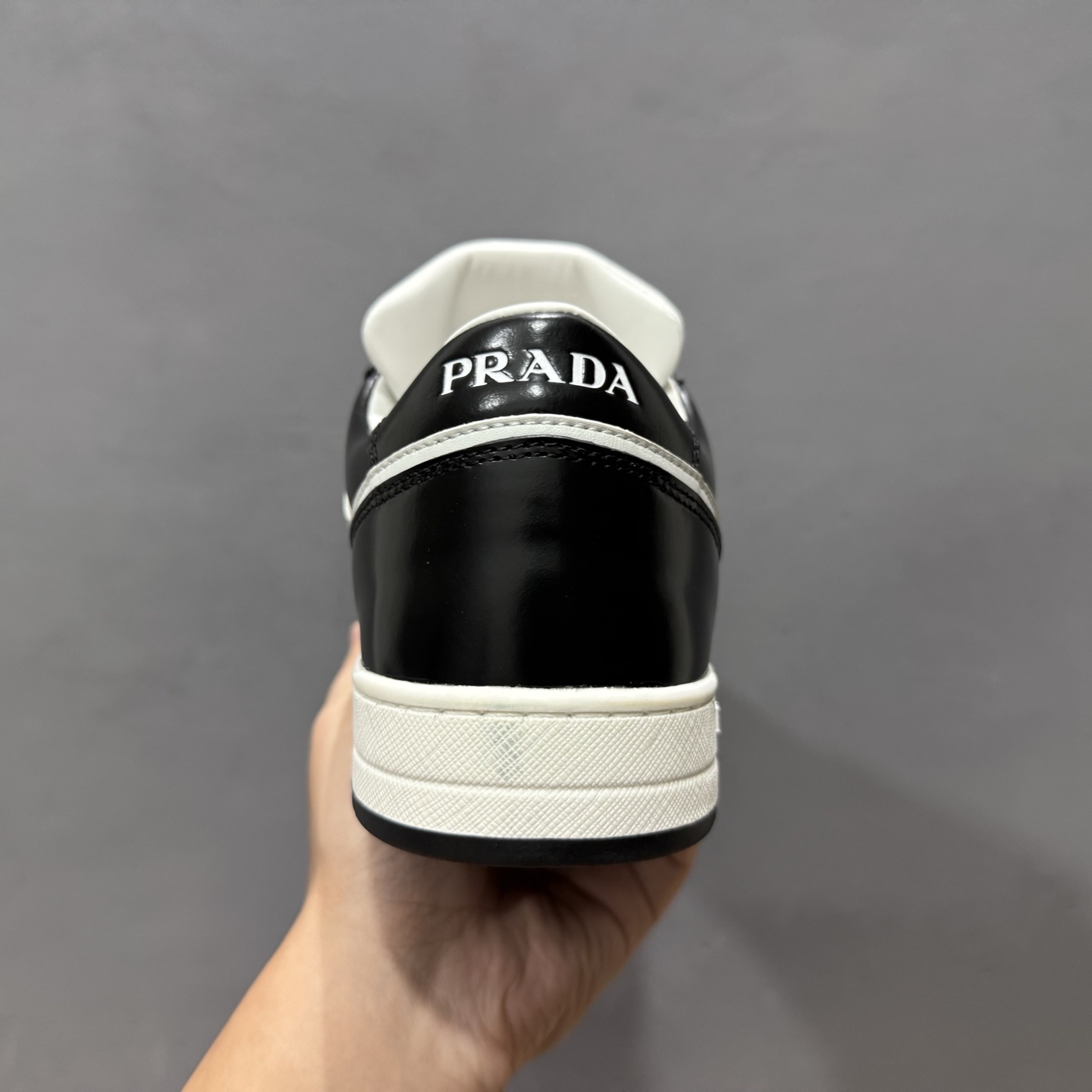 Prada/普拉达 厚底徽标系带运动休闲男鞋