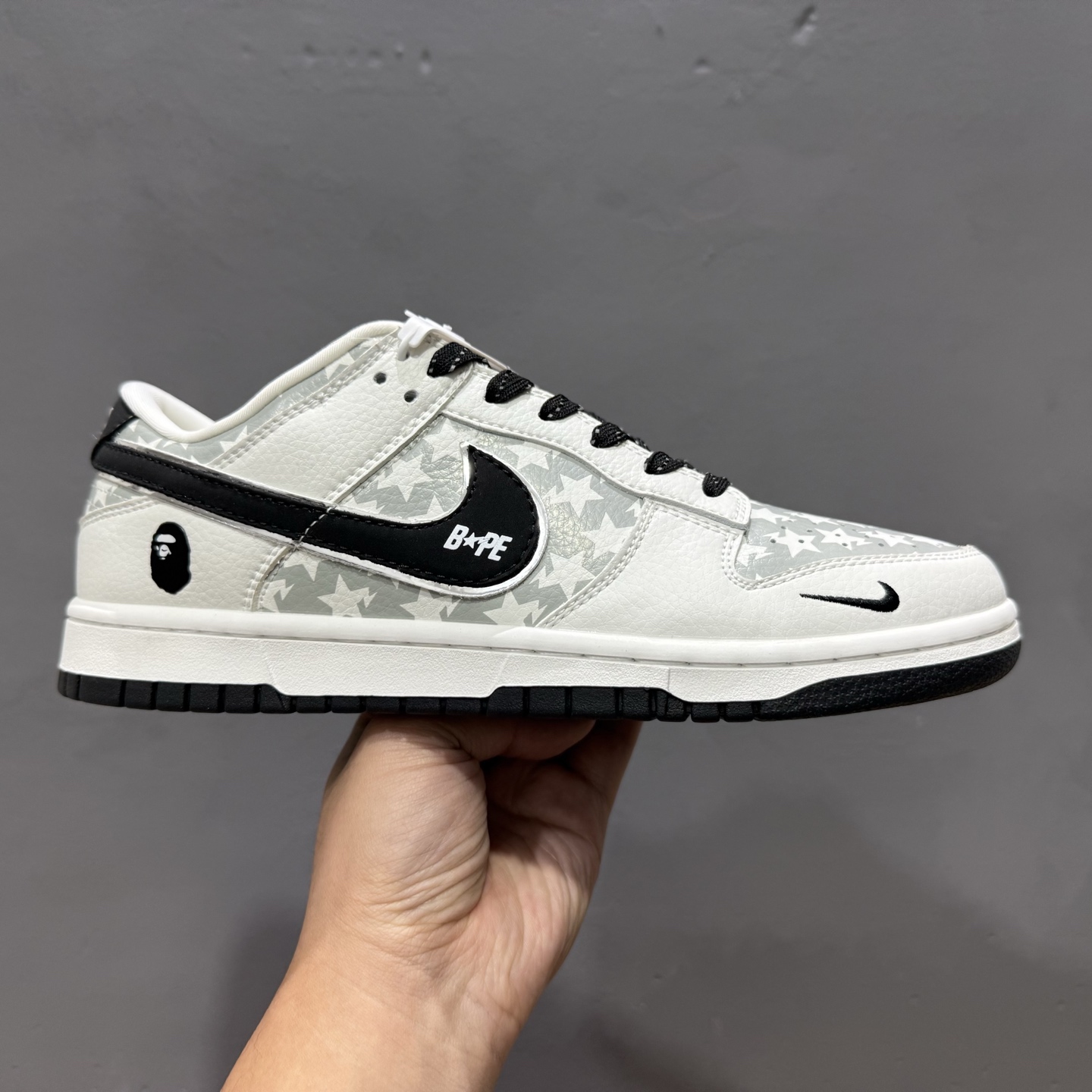 Bape x Nike Dunk Low 五角星黑勾 CS1688-104
