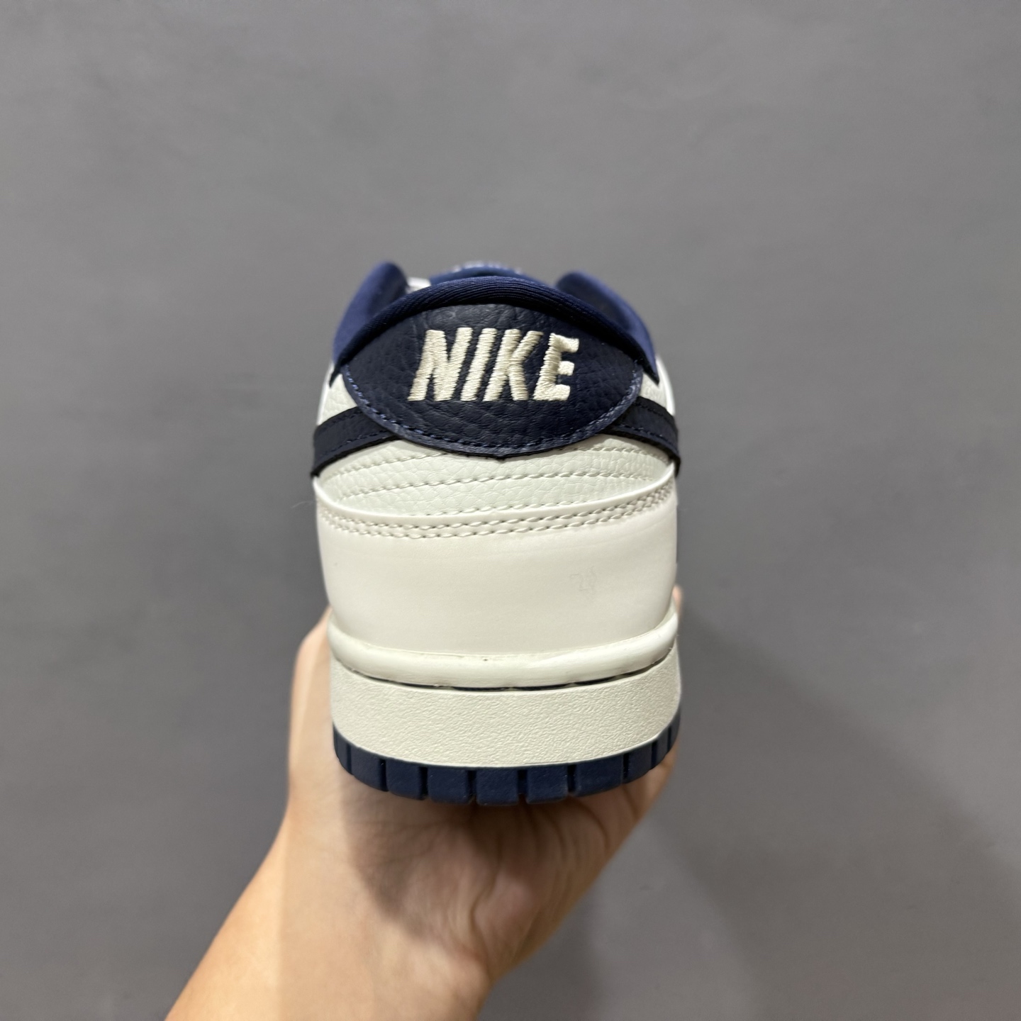 Nike SB Dunk Low 联名三勾 奶白深蓝 周年高端定制 低帮休闲板鞋 SC9207-402