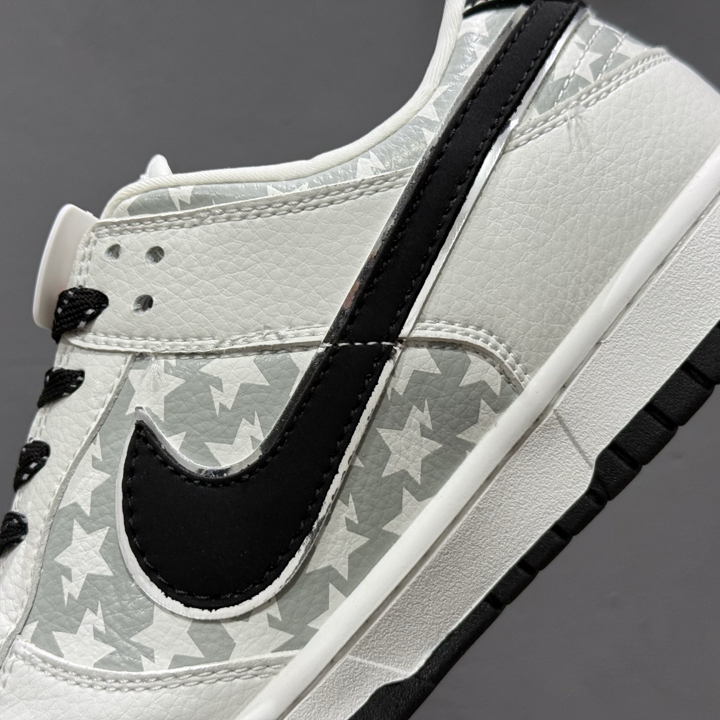 Bape x Nike Dunk Low 五角星黑勾 CS1688-104