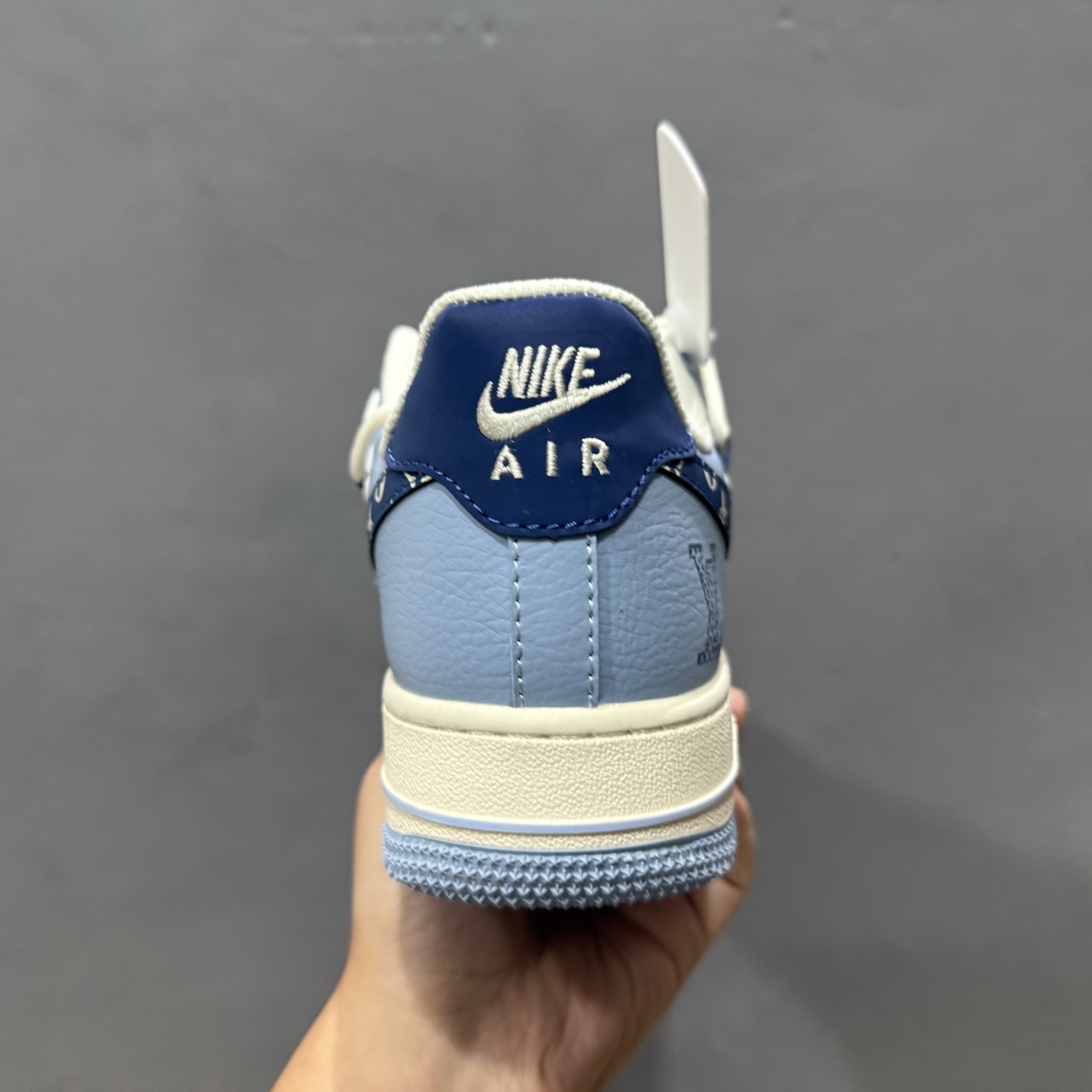 Nike Air Force 1'07 LV 联名 蓝白 DM6868-059