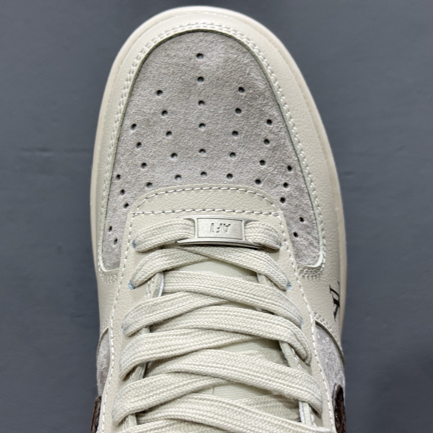 Nike Air Force 1'07 LV 联名 米白棕 XX3168-129