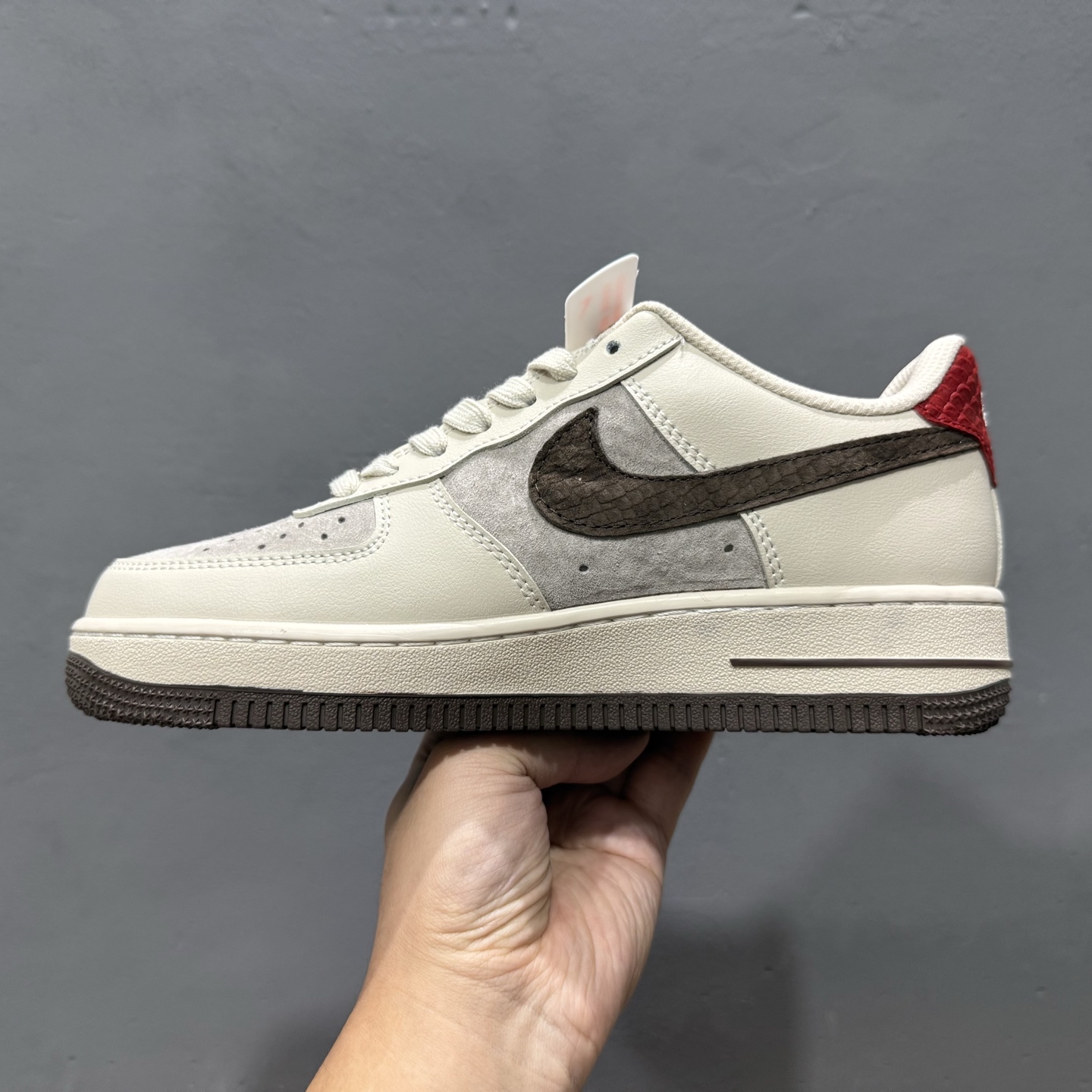 Nike Air Force 1'07 LV 联名 米白棕 XX3168-129