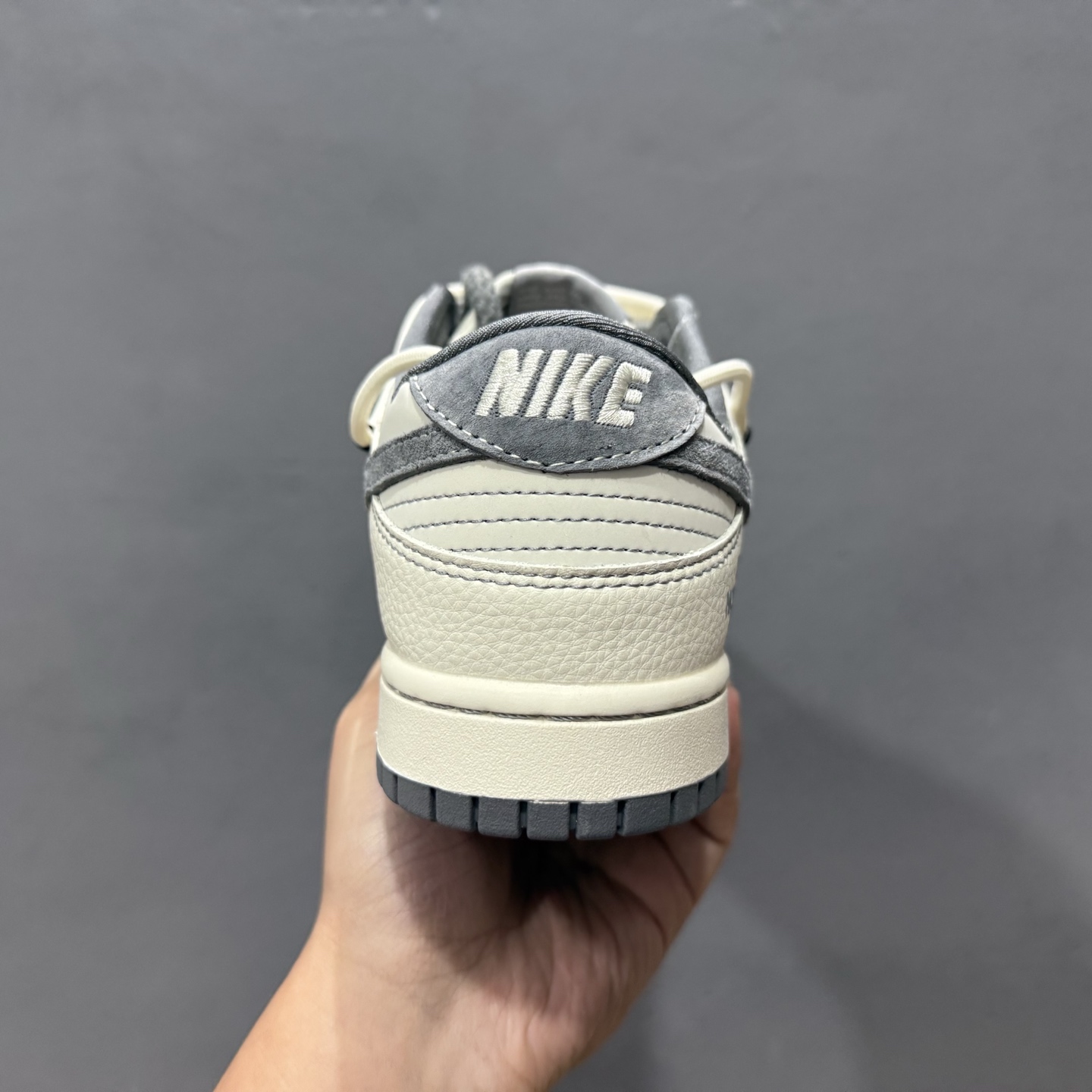 Nike SB Dunk Low 北面系列 绑带米白灰勾 周年高端定制 低帮休闲板鞋 YX5066-285