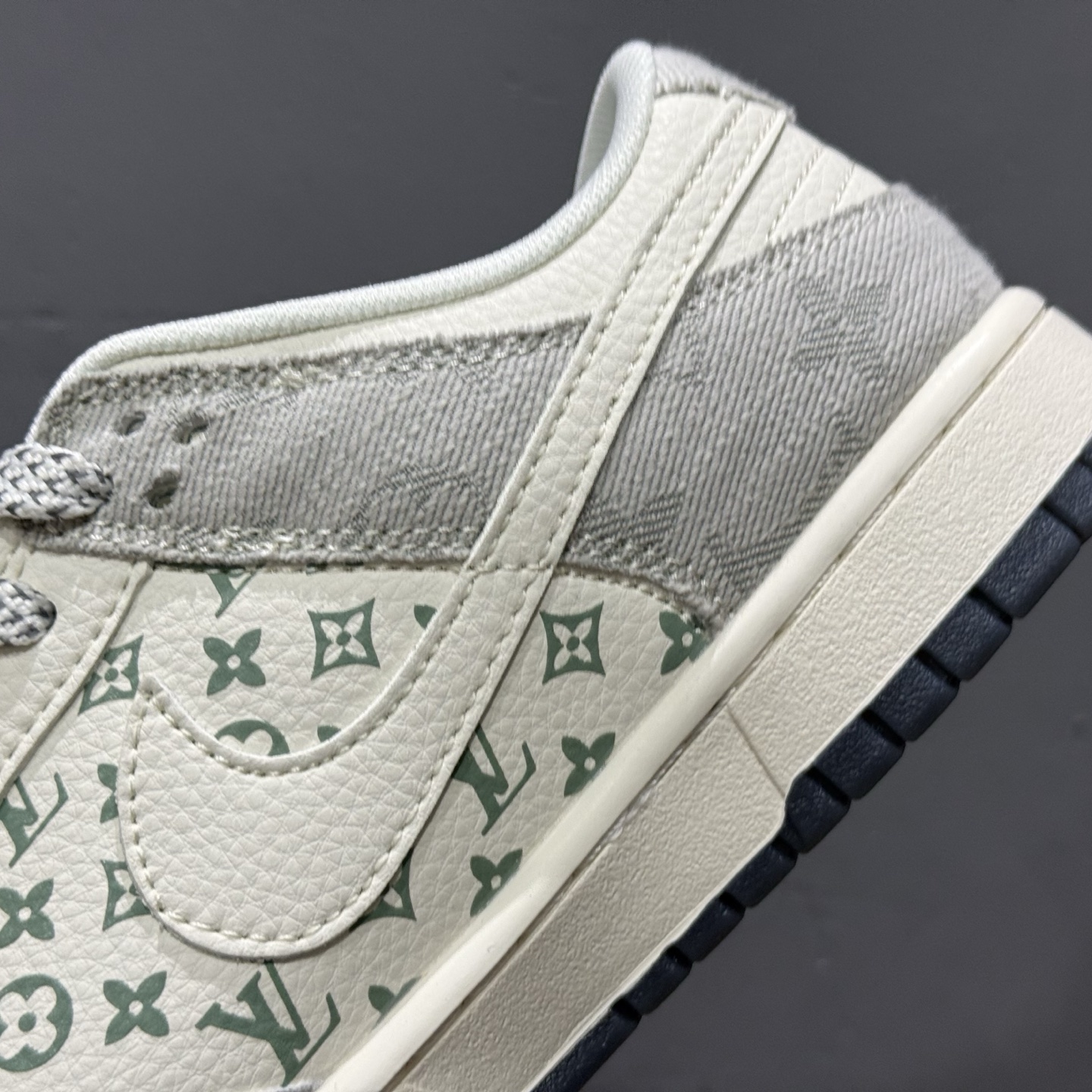 Nike SB Dunk Low LV联名 米灰牛仔布 周年高端定制 低帮休闲板鞋 XX3168-141