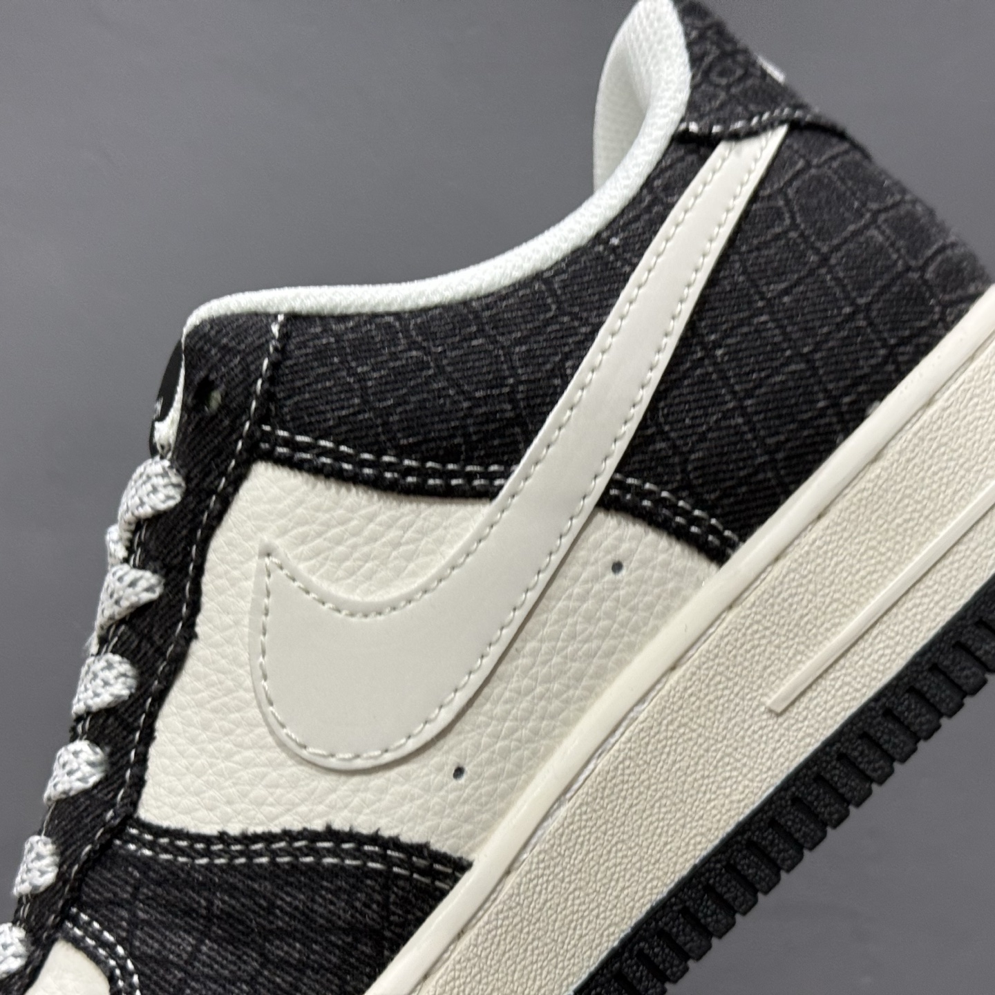 Nike Air Force 1'07 Low LV联名 牛仔黑布 空军一号低帮休闲板鞋 XS1958-550