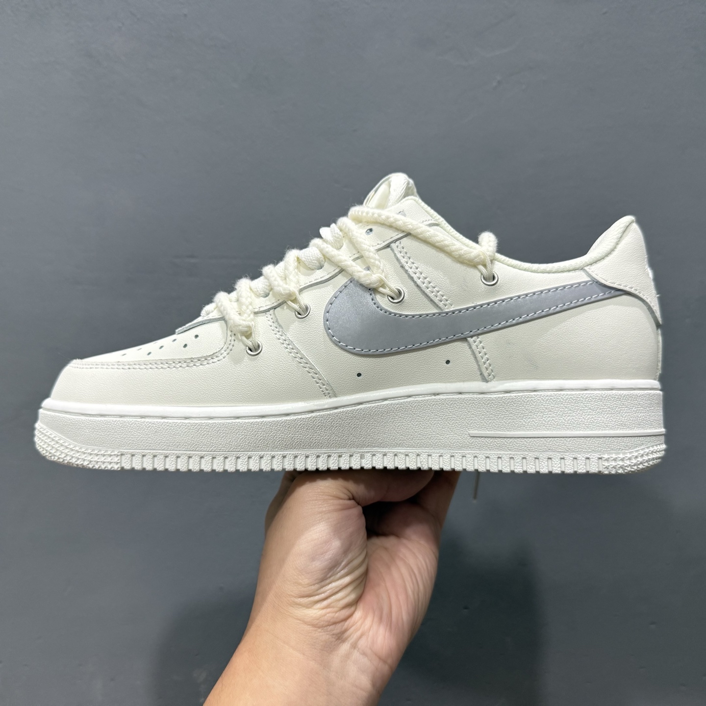 Nike Air Force 1 Low 白蓝喷绘 888811