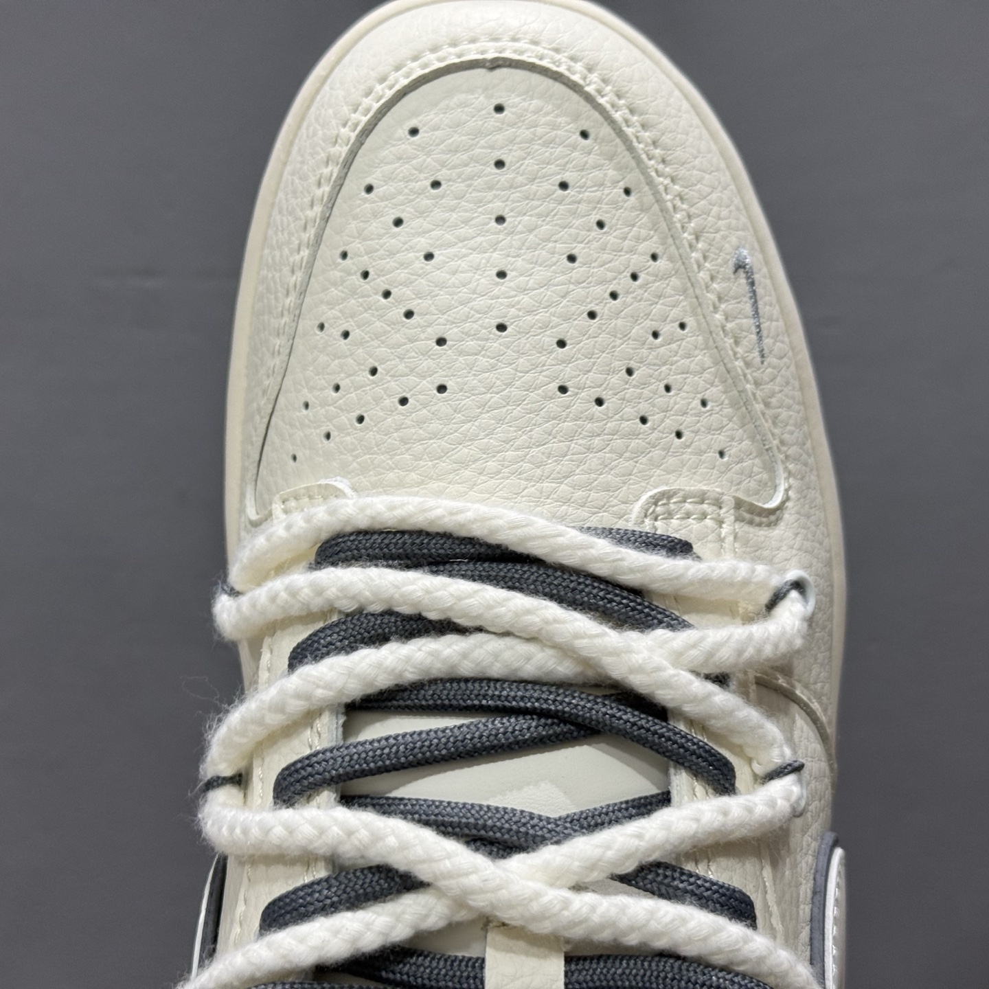 Nike SB Dunk Low Sup系列 绑带米白白勾 周年高端定制 低帮休闲板鞋 YX5066-258