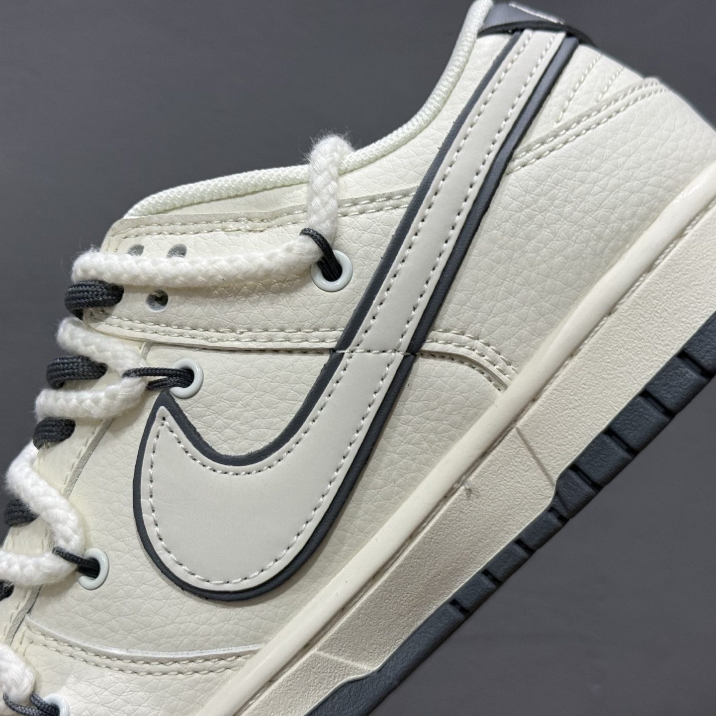 Nike SB Dunk Low Sup系列 绑带米白白勾 周年高端定制 低帮休闲板鞋 YX5066-258