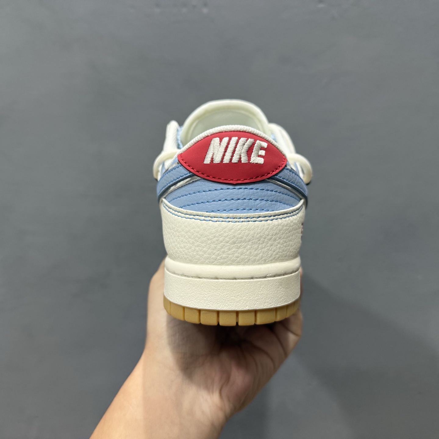Nike SB Dunk Low Sup系列 绑带米白蓝勾 周年高端定制 低帮休闲板鞋 FC1688-216