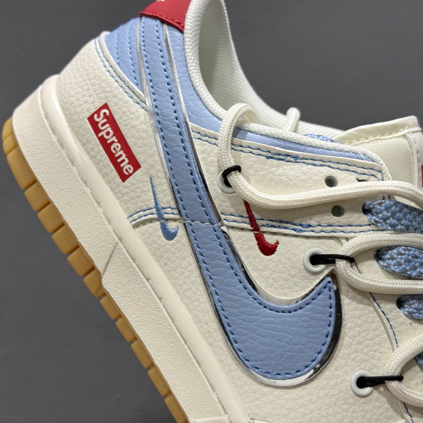 Nike SB Dunk Low Sup系列 绑带米白蓝勾 周年高端定制 低帮休闲板鞋 FC1688-216