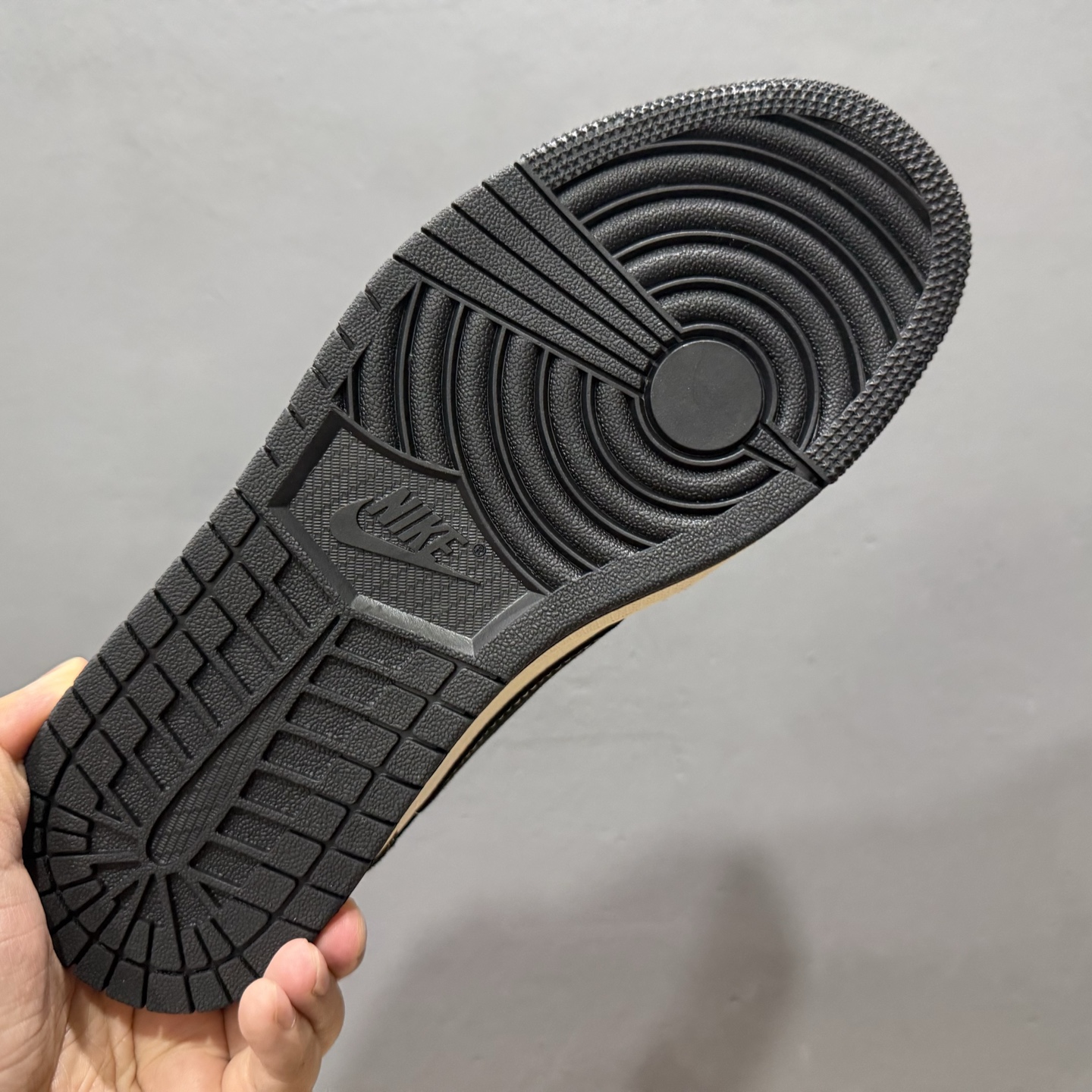 Travis Scott x Fragment Design x Air Jordan 1 Low SP AJ1 乔1 斯图西联名 黑白织布 低帮文化休闲板鞋 YX5066-299