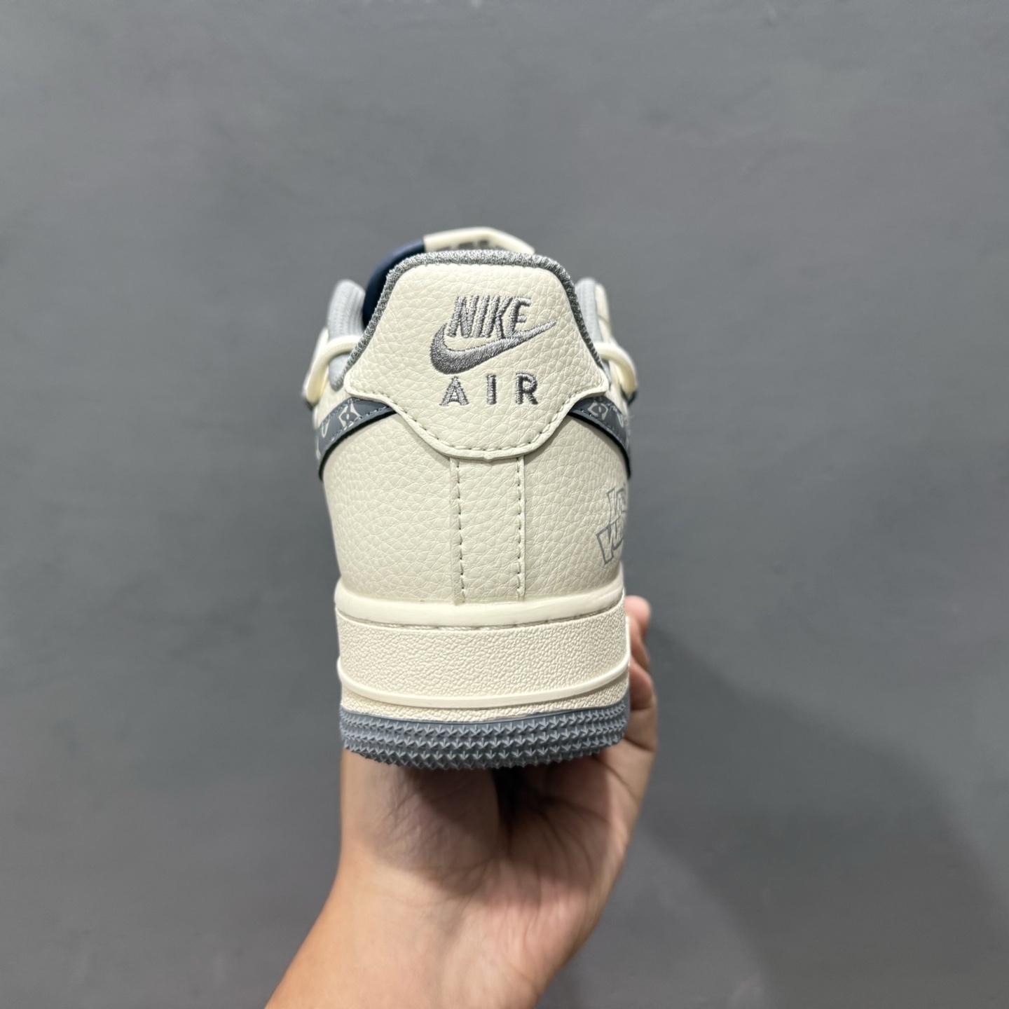 Nike Air Force 1'07 Low LV联名 灰花纹抽绳 空军一号低帮休闲板鞋 DM6868-065