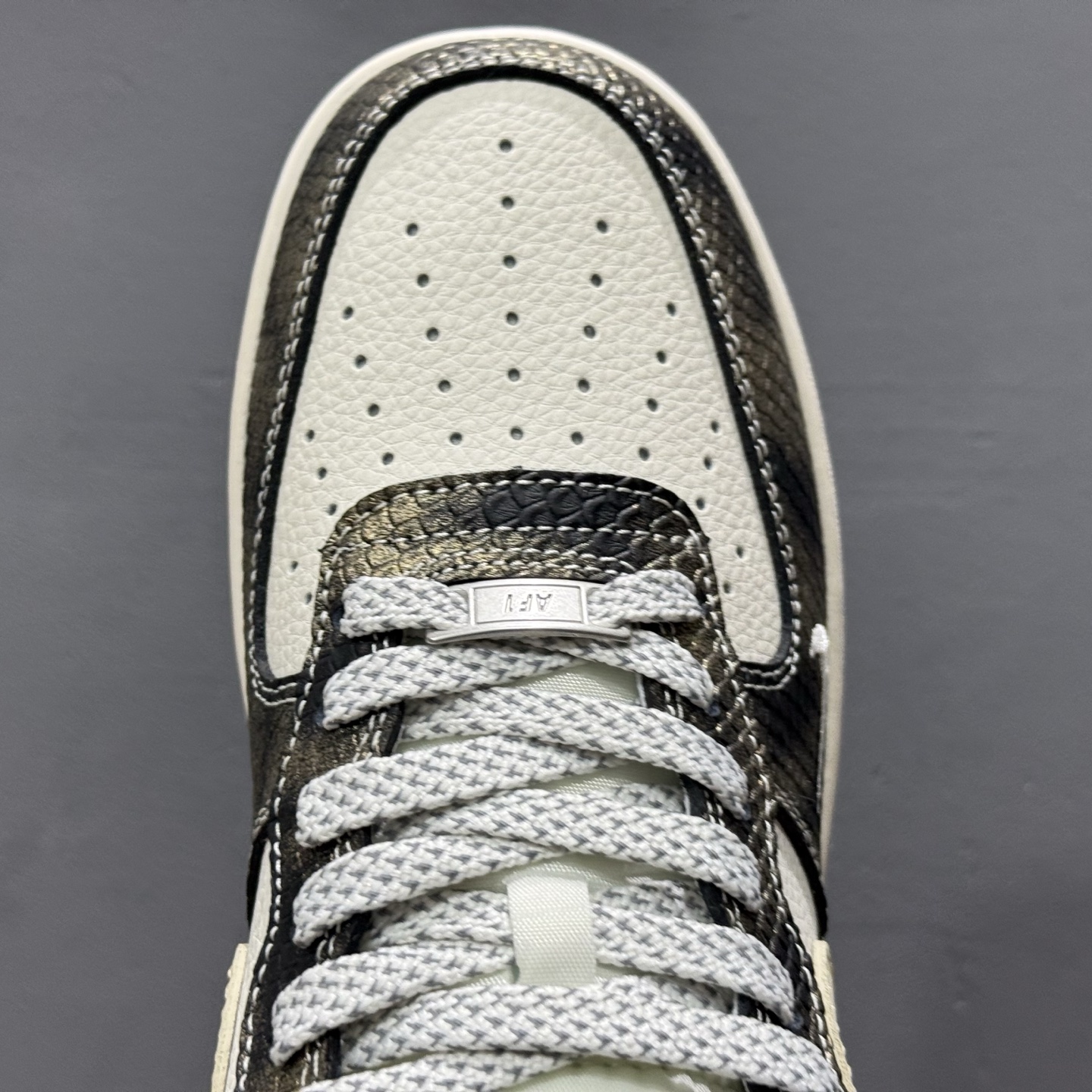 Nike Air Force 1'07 Low 斯图西联名 渐变蛇纹 空军一号低帮休闲板鞋 XS1958-556