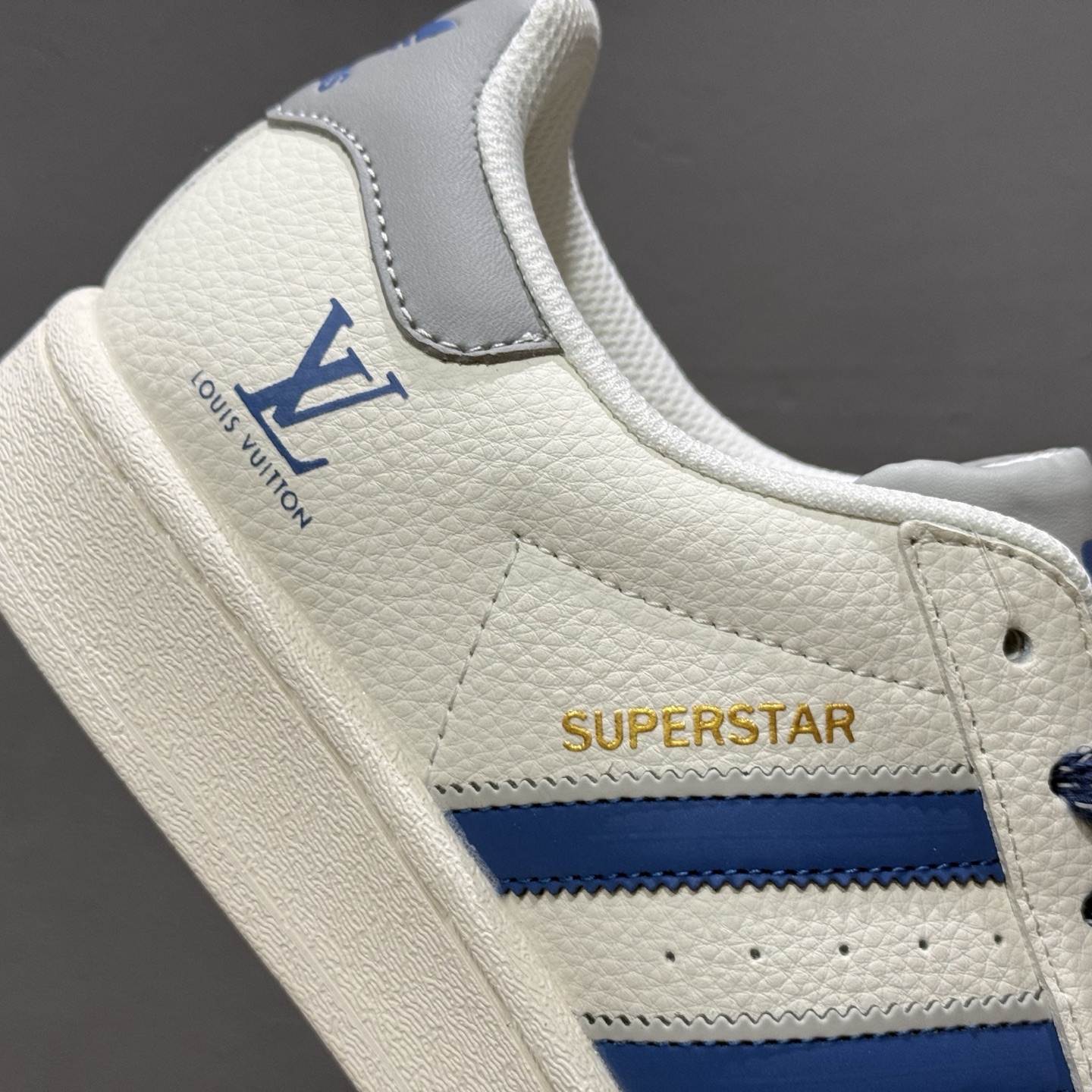 ＃纯原 CLOT x AD Originals Superstar “金标” 贝壳头LV限定 贴合柔软皮料米白蓝金经典配色 SD6806
