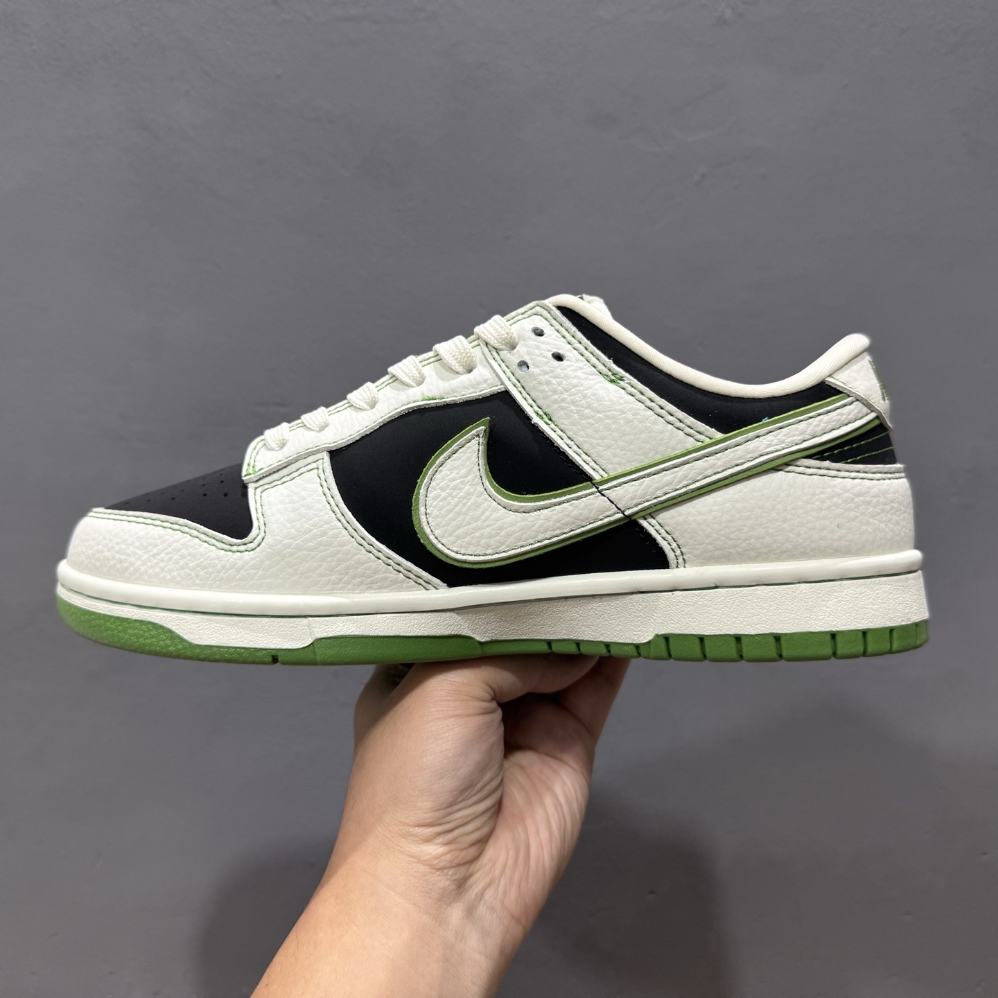 Nike SB Dunk Low 北面联名 奶白黑绿 周年高端定制 低帮休闲板鞋 SC9207-405
