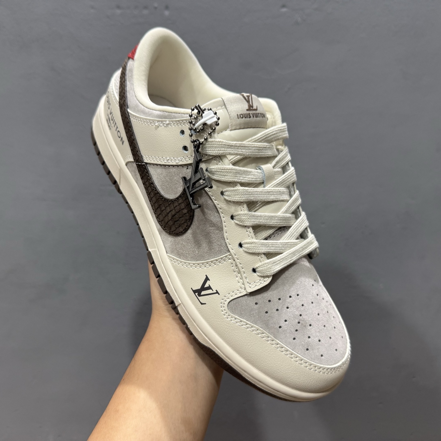 Nike SB Dunk Low LV联名红尾巧克力 周年高端定制 低帮休闲板鞋 XX3168-123