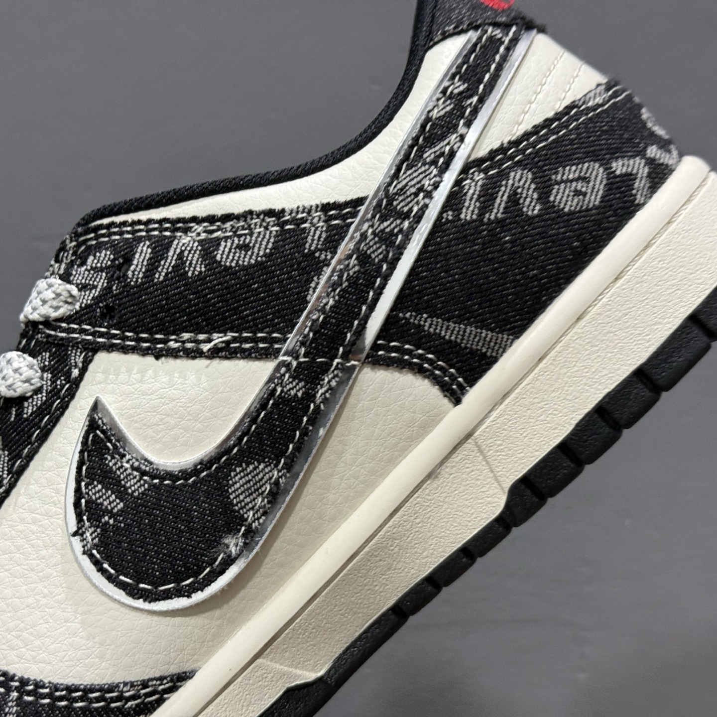 Fragment x Travis Scott x 冠军 Air Jordan 1 Low 三方联名倒钩 LD2025-019