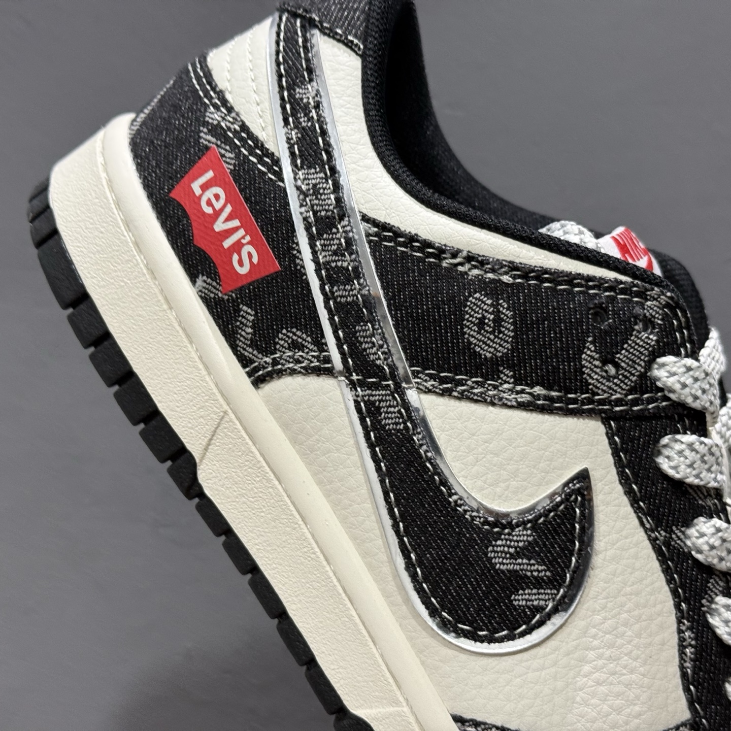 Fragment x Travis Scott x 冠军 Air Jordan 1 Low 三方联名倒钩 LD2025-019