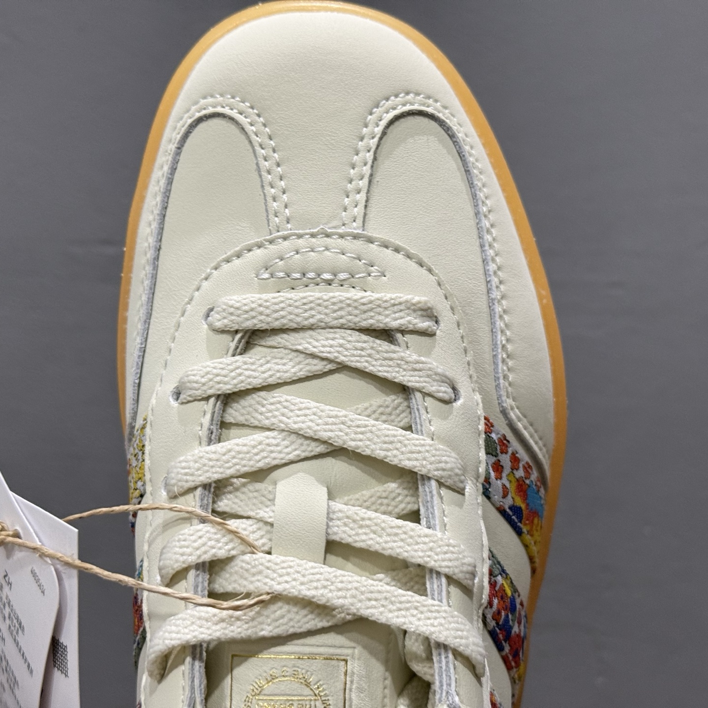 AD Gazelle Indoor Trainers 羚羊内训系列低帮复古百搭休闲运动德训风板鞋 JH7370