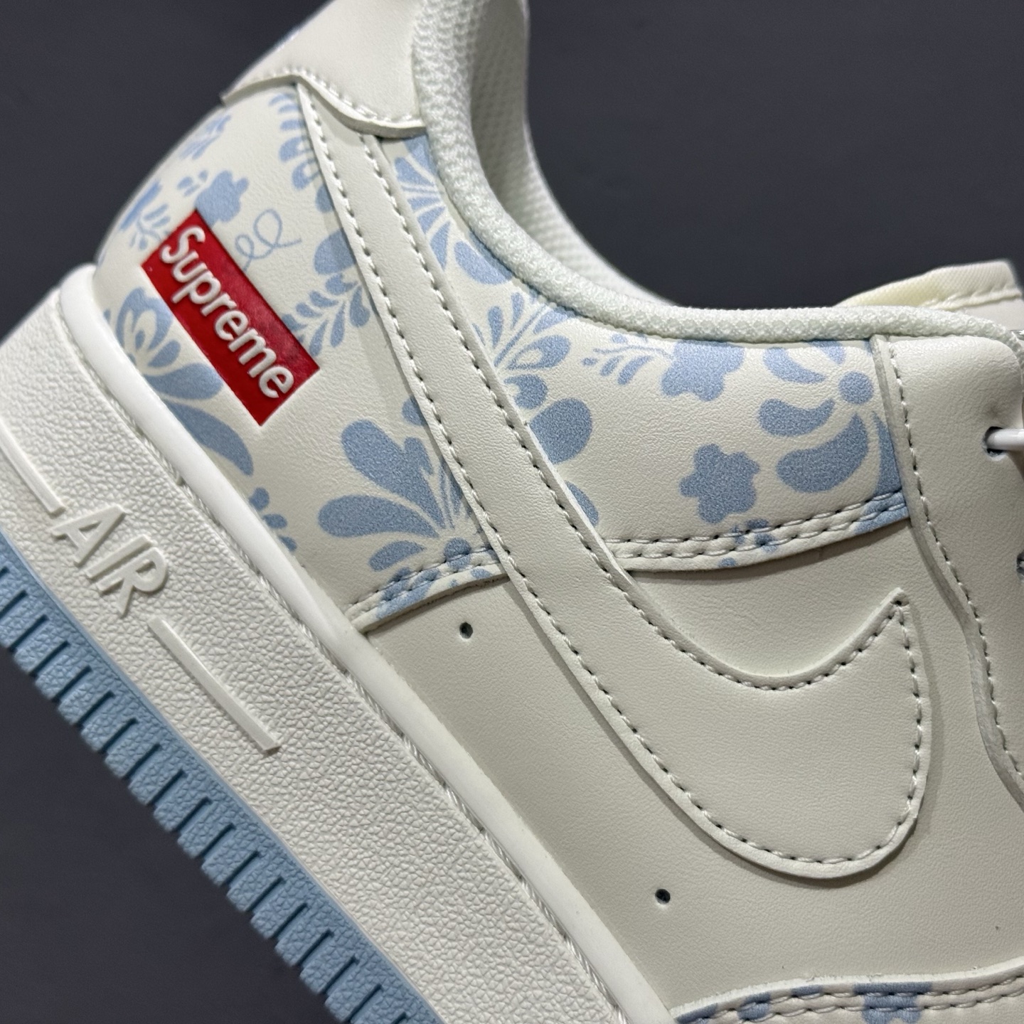 Nike Air Force 1'07 Low Supreme联名 青花 空军一号低帮休闲板鞋 XX3168-137
