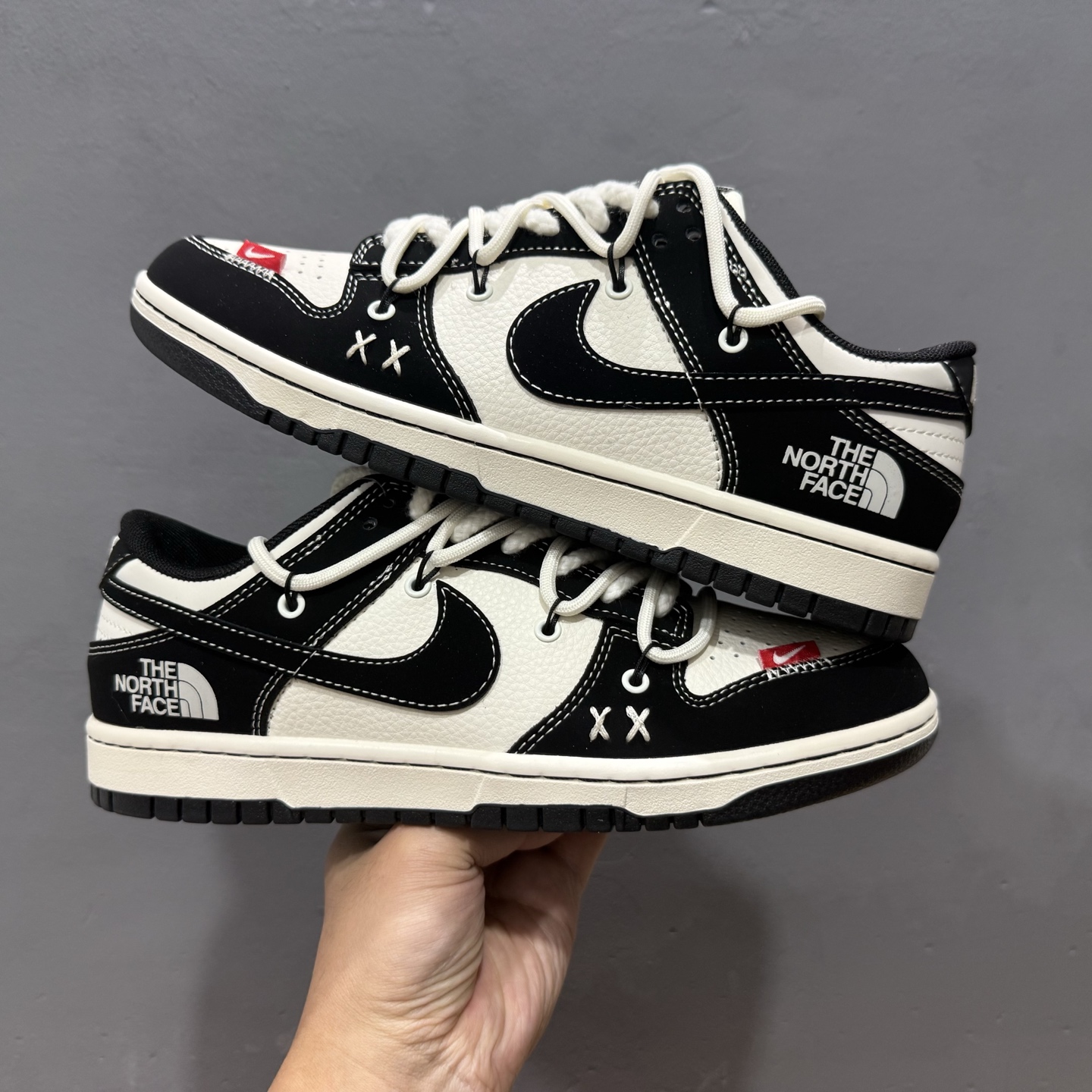 Nike SB Dunk Low 北面系列绑 带黑白黑勾 低帮休闲板鞋 YX5066-287